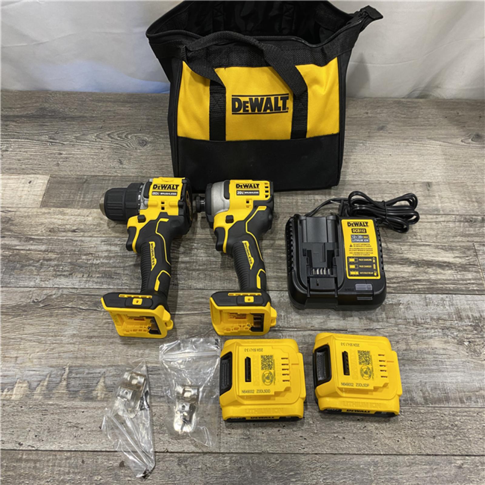 AS-IS DEWALT ATOMIC 20-Volt MAX Lithium-Ion Cordless Combo Kit