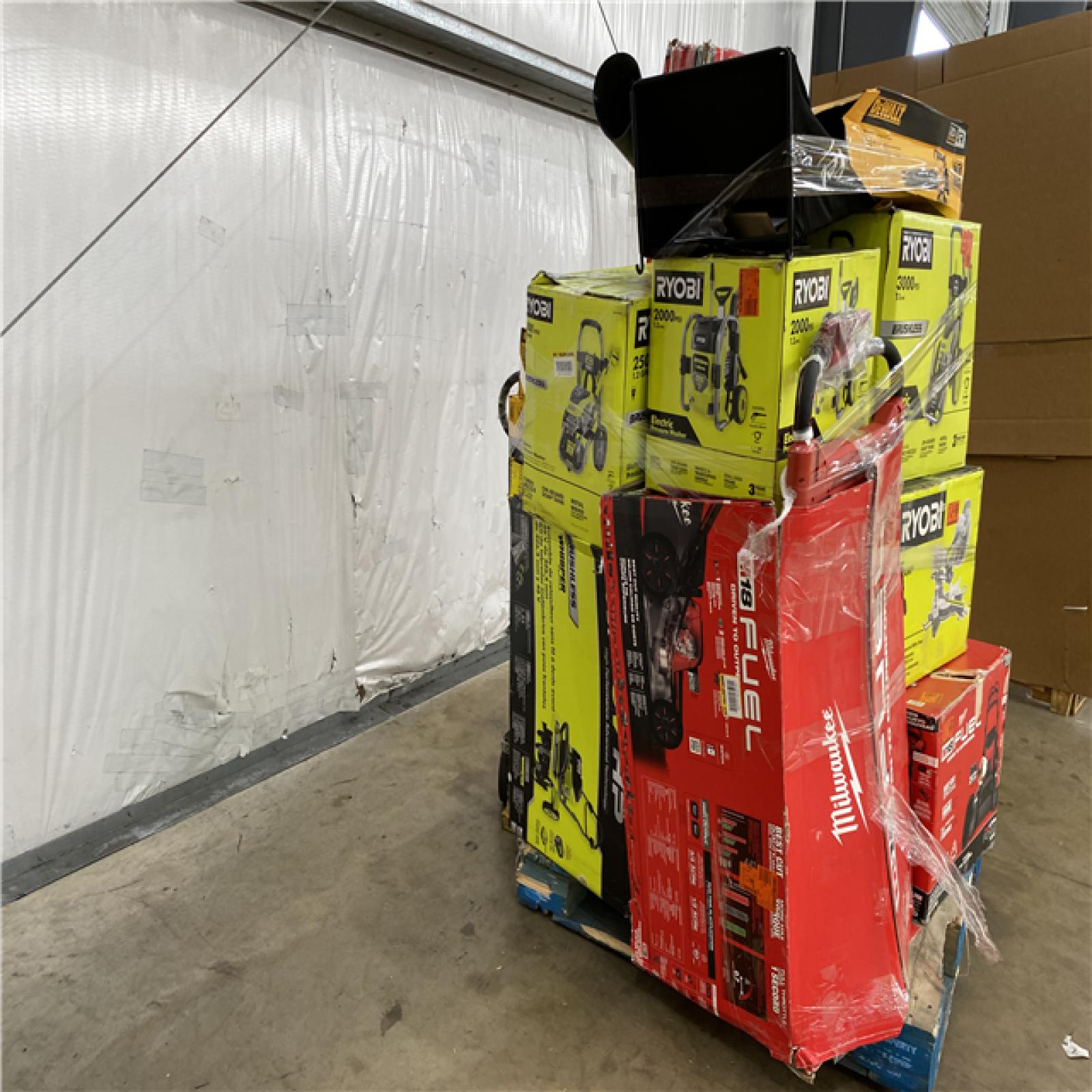 Houston Location AS IS - Tool Pallet