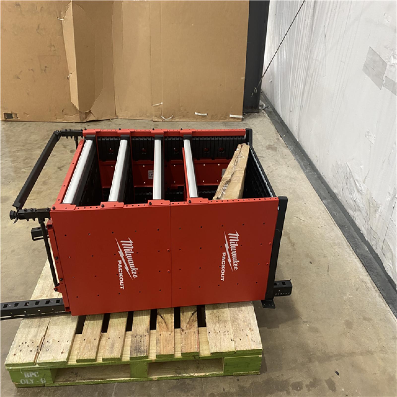 Houston Location - AS-IS Tool Pallet MILWAUKEE PACKOUT RACK KIT