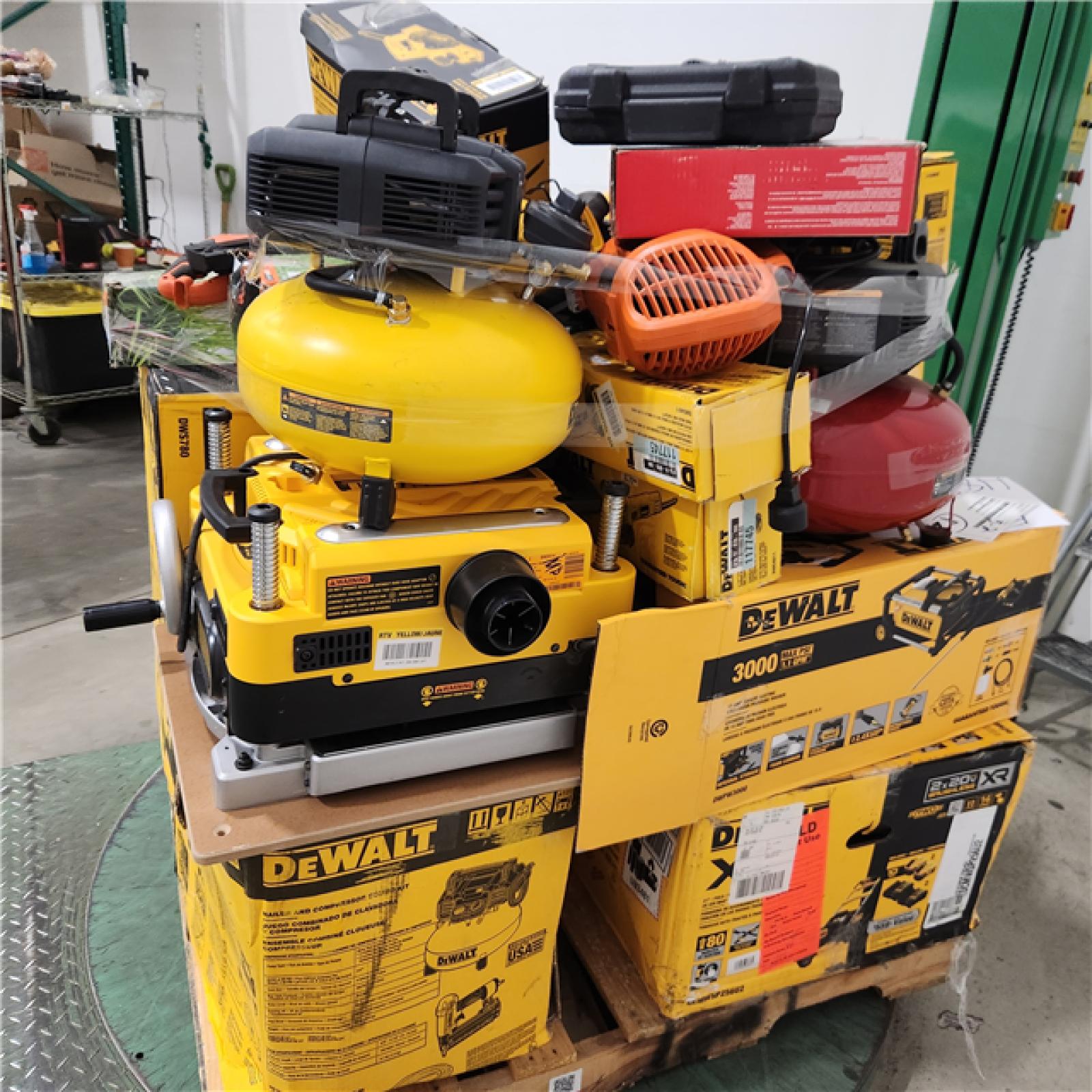 Dallas Location - As-Is Tool Pallet