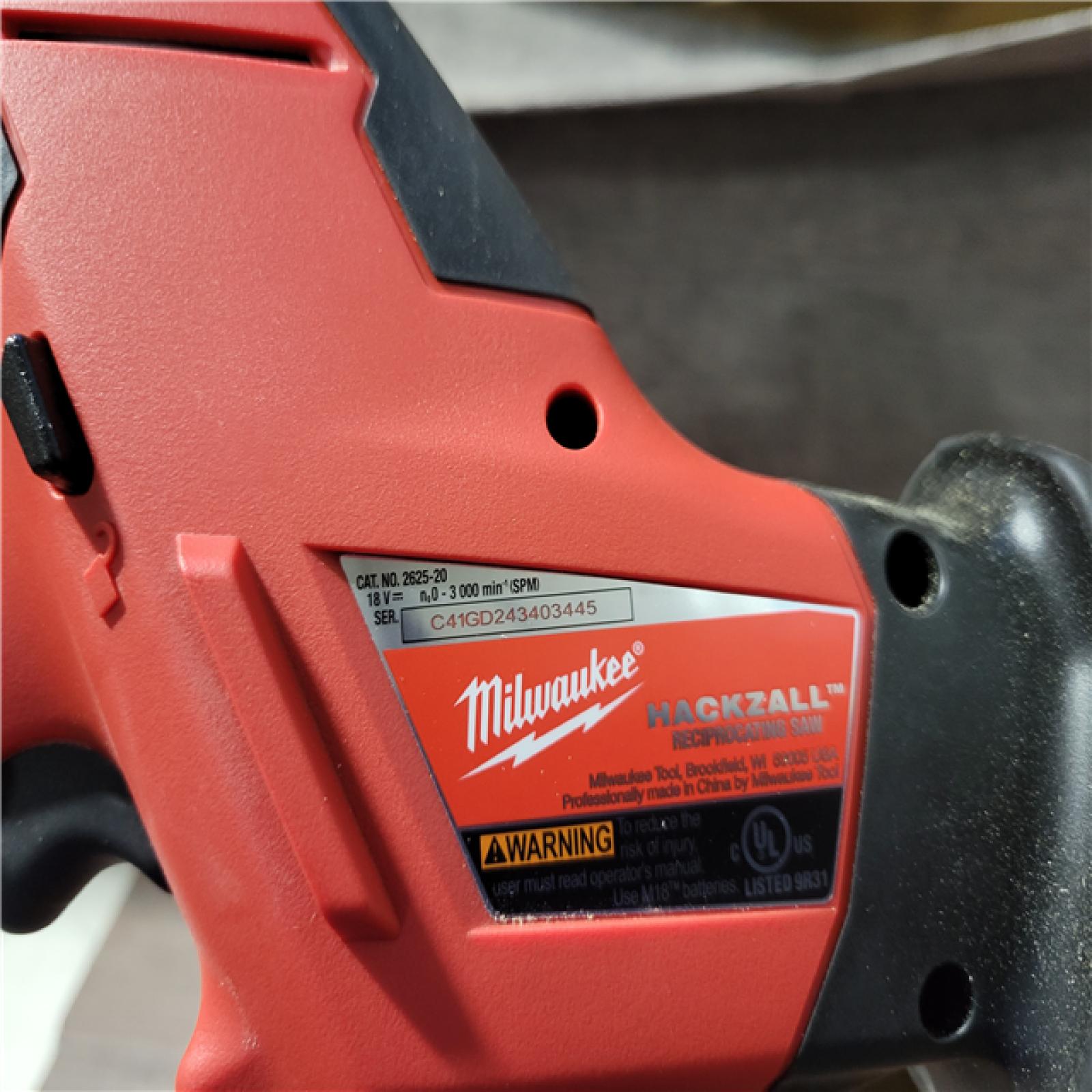 CALIFORNIA AS-IS MILWAUKEE M18 5-TOOL COMBO KIT(BATTERIES,CHARGER,AND BAG INCLUDED)