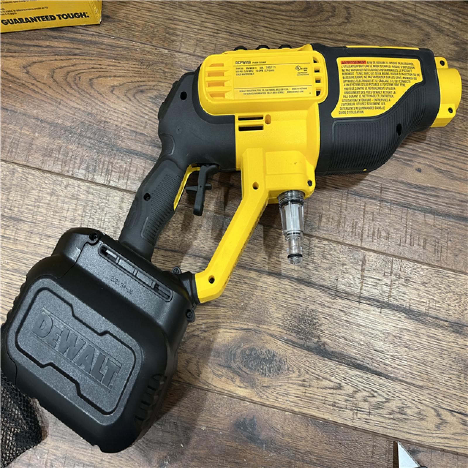 AS-IS Dewalt 20V 550 PSI  1 GPM Cordless Power Cleaner W/ 4 Nozzles Tool-Only DCPW550B