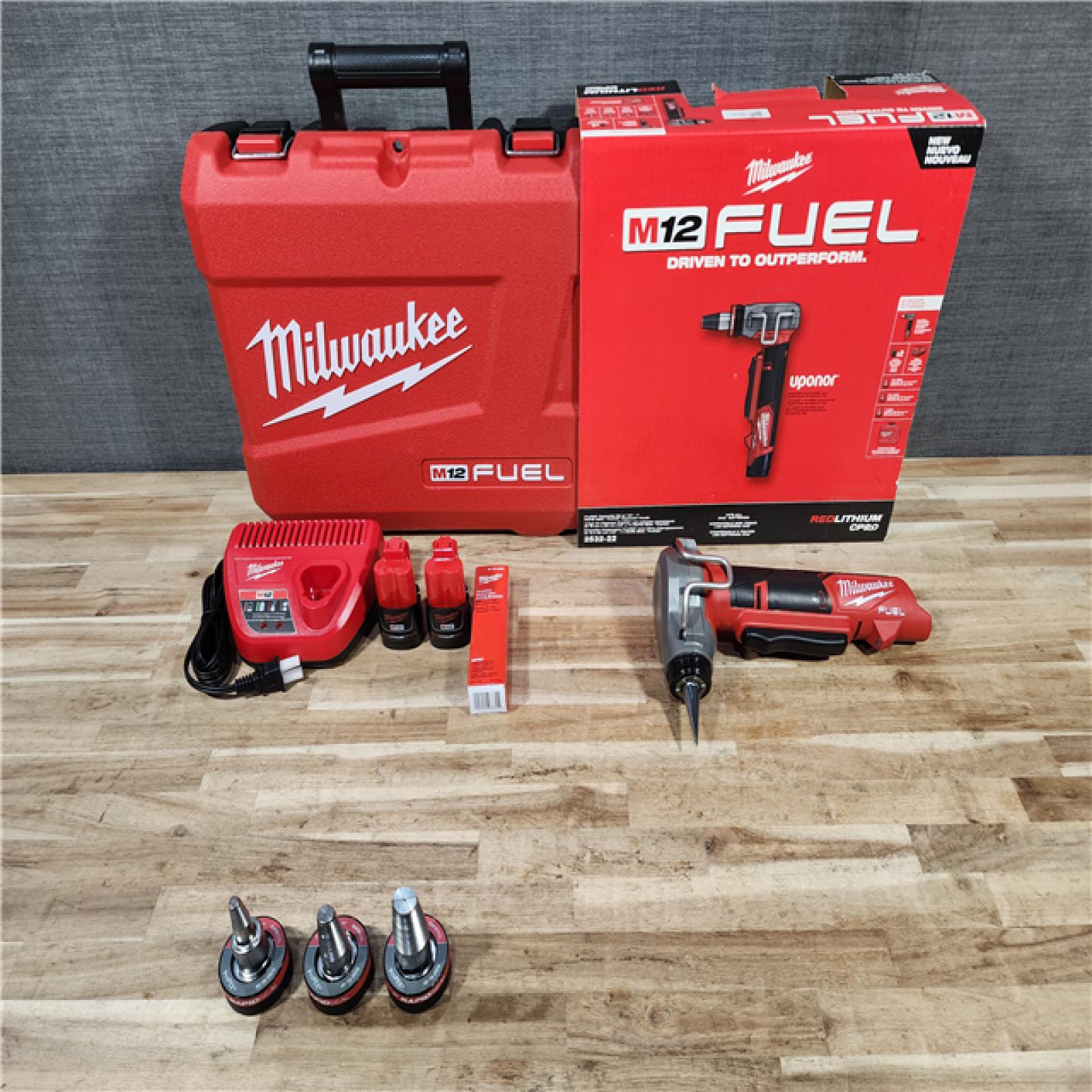 HOUSTON LOCATION - AS-IS (APPEARS LIKE NEW) Milwaukee M12 FUEL ProPEX Expander Tool Kit with 1/2 in. - 1 in.