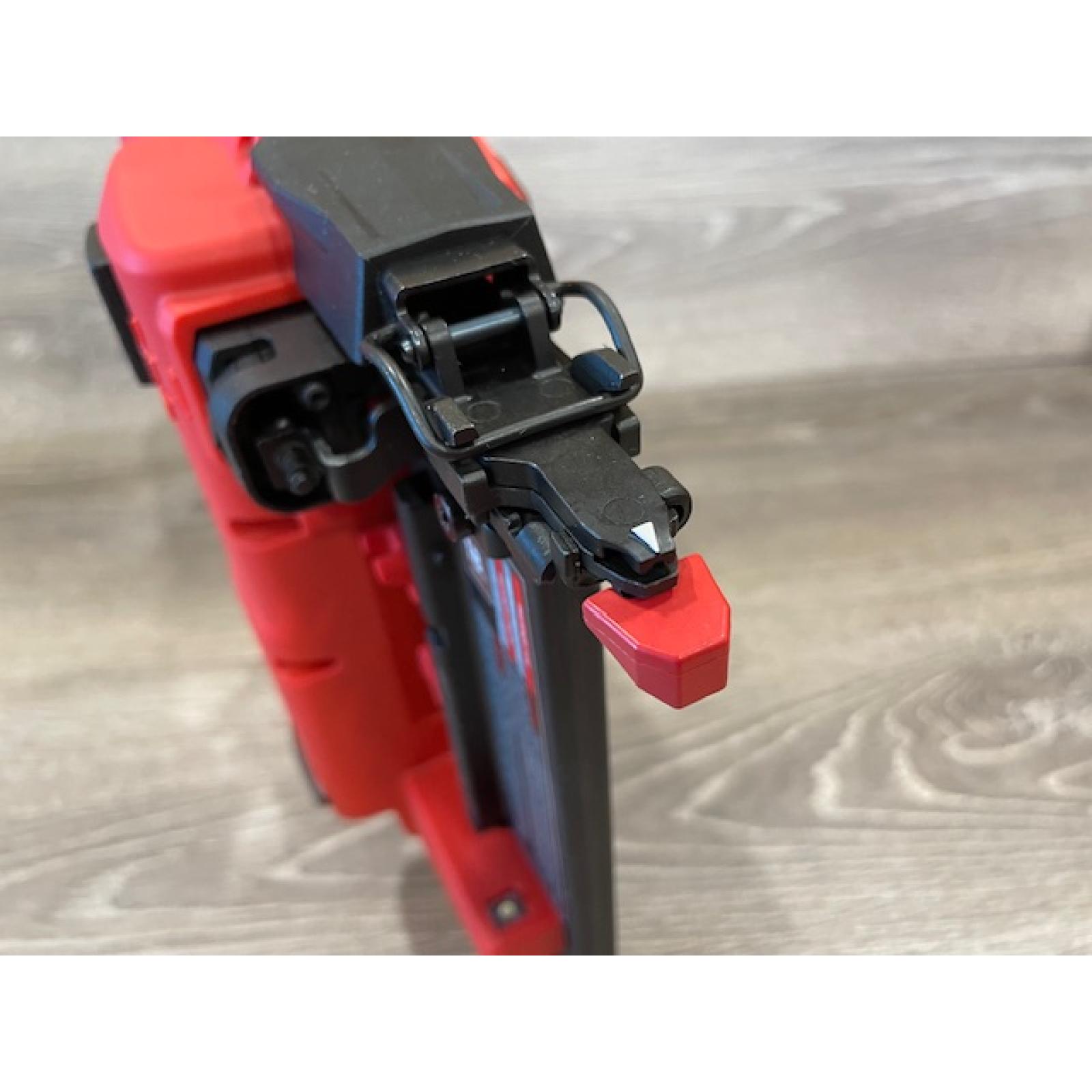 AS-IS Milwaukee FUEL 18-Volt Lithium-Ion Brushless Cordless Gen II 18-Gauge Brad Nailer (Tool-Only)