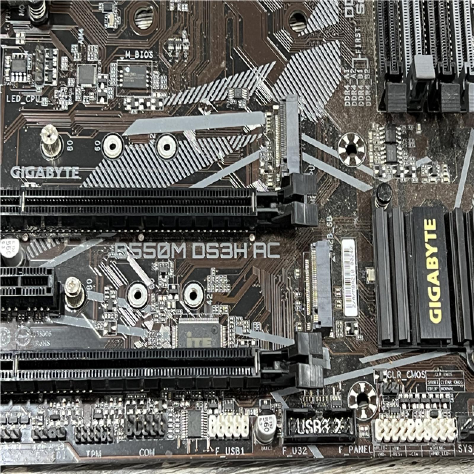 AS-IS Gigabyte B550M DS3H AC AMD AM4 Micro ATX Motherboard