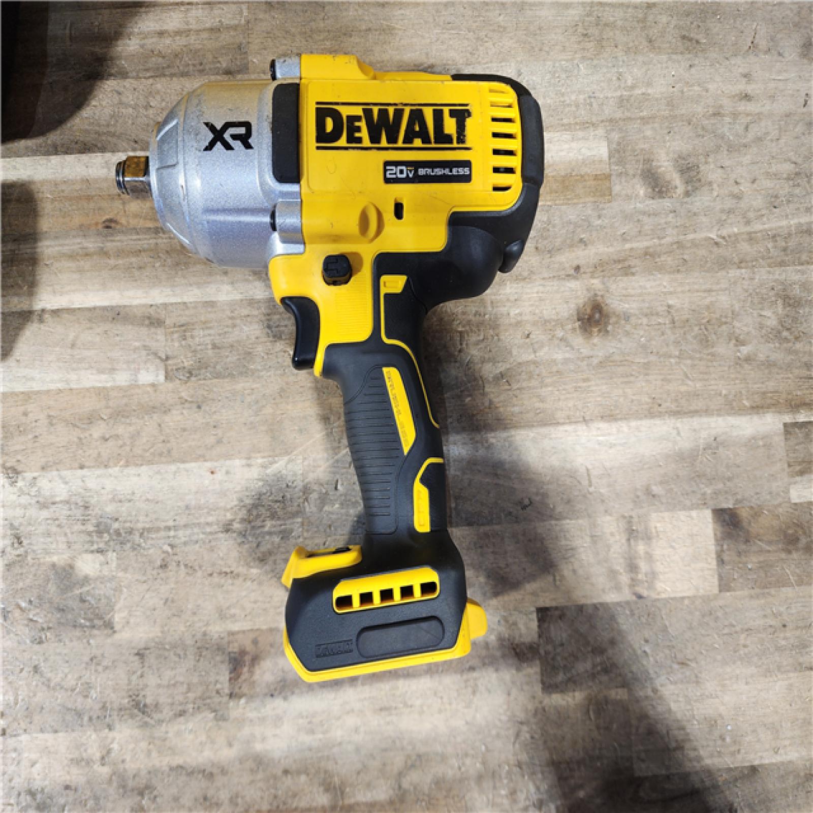 HOUSTON LOCATION - AS-IS DEWALT 20V MAX* XR 1/2 High Torque Impact Wrench W/ BATTERY & CHARGER