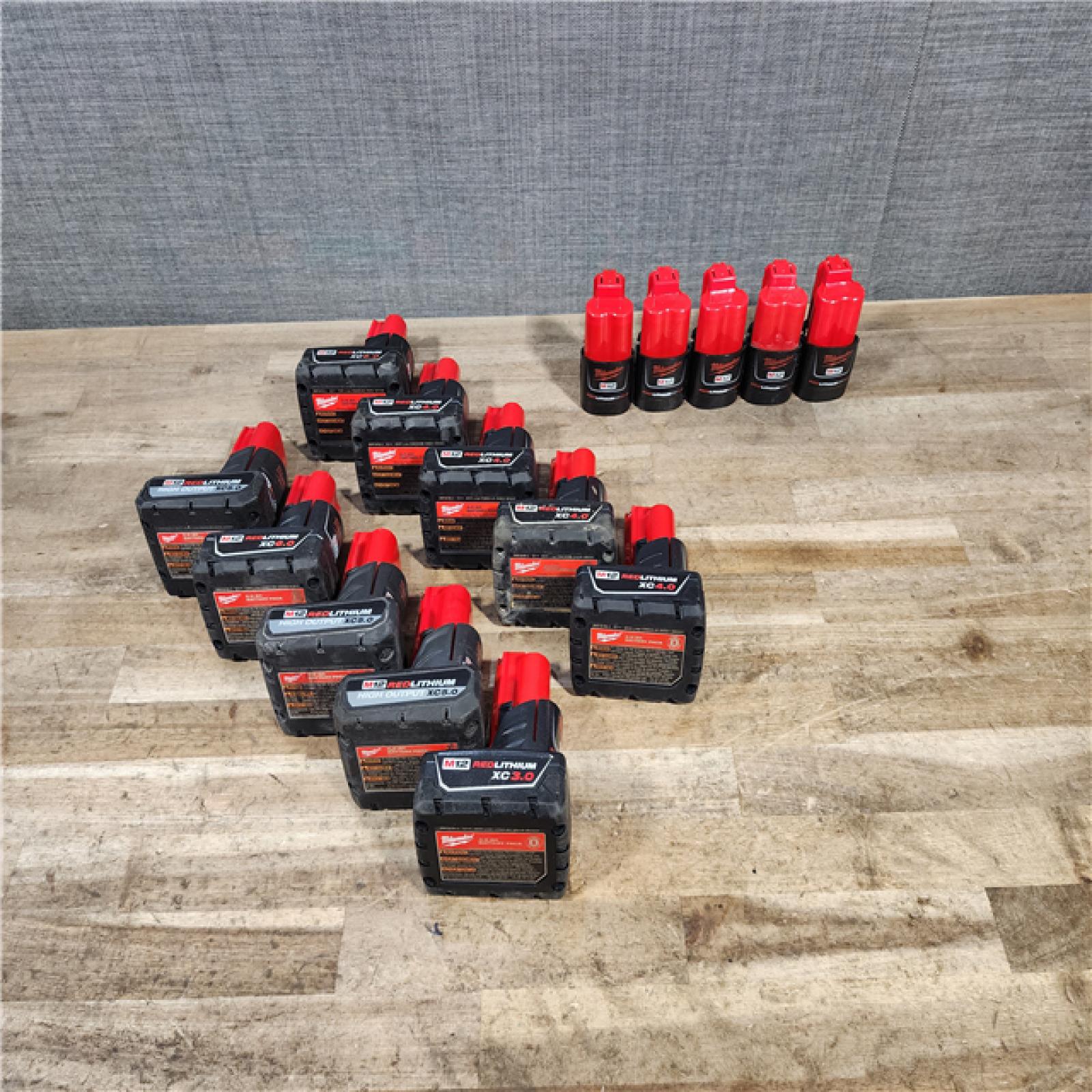 HOUSTON LOCATION - AS-IS MILWAUKEE BATTERY PACK QTY - 15