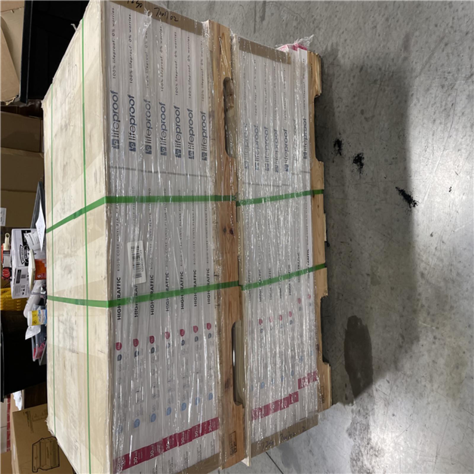 DALLAS LOCATION- LIFEPROOF Fresh Oak 6 MIL x 8.7 in. W x 48 in. L Click Lock Waterproof Luxury Vinyl Plank Flooring (20.1 sqft/case) PALLET-(56 CASES)