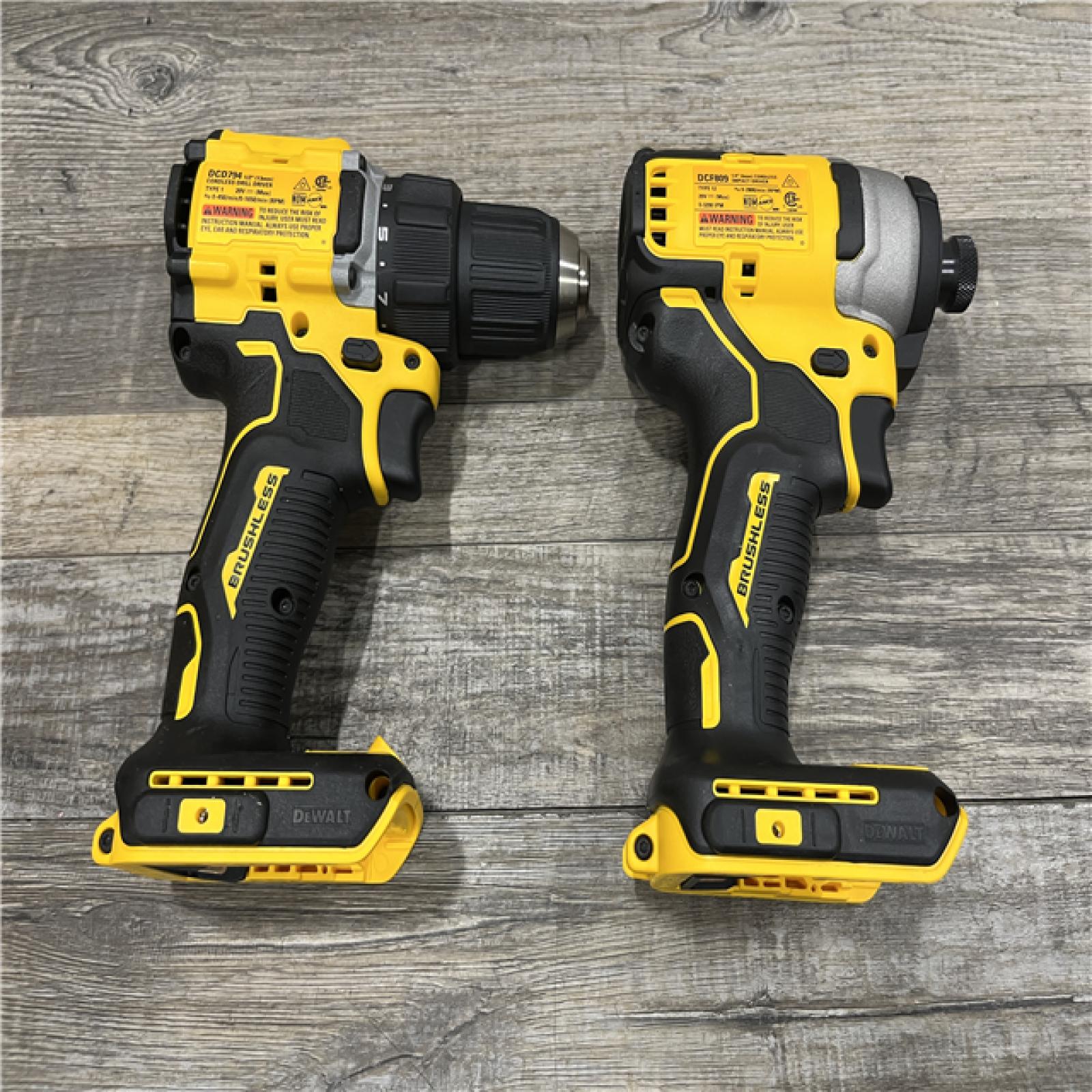 AS-IS DEWALT ATOMIC 20-Volt MAX Lithium-Ion Cordless Combo Kit