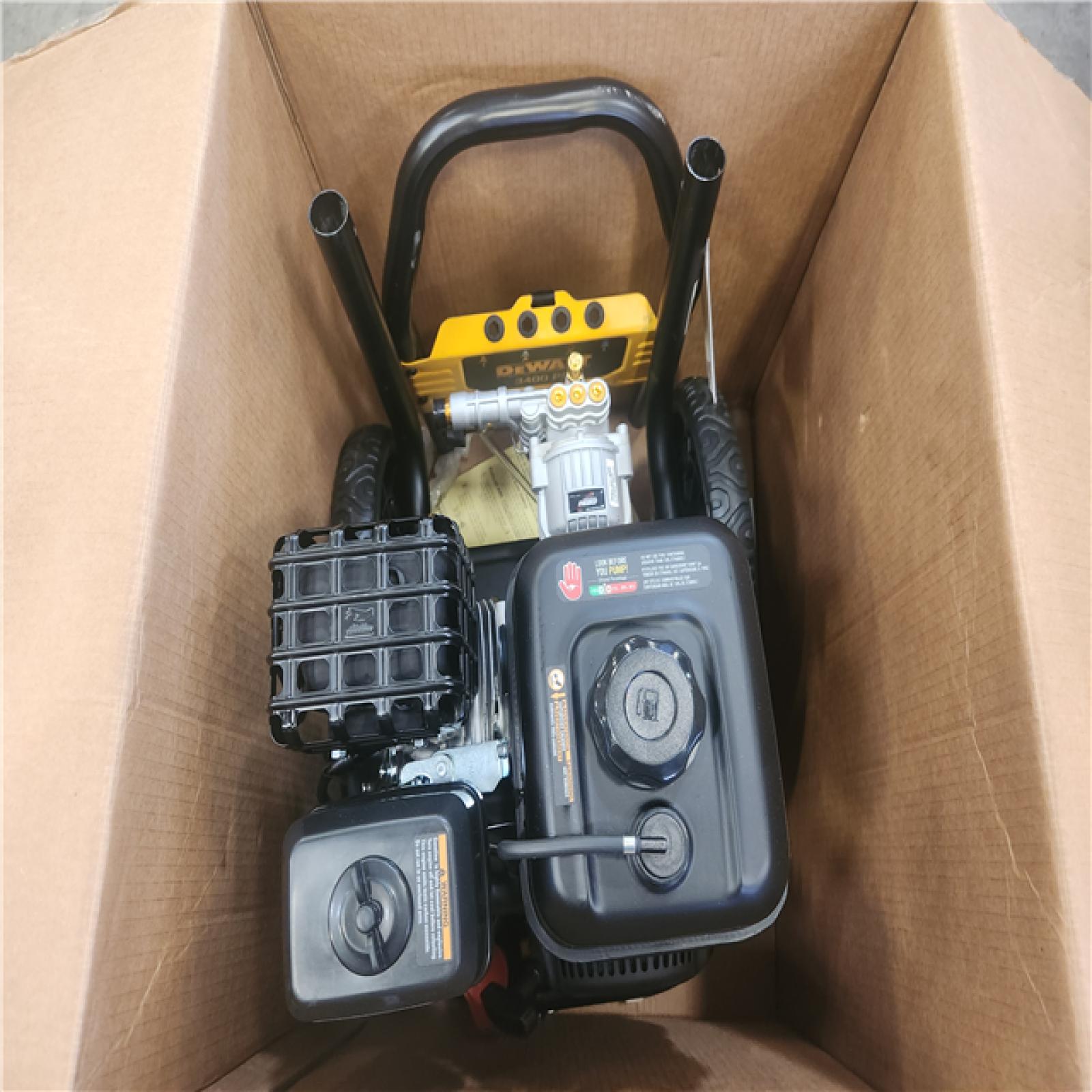 Phoenix LIKE NEW DEWALT 3400 PSI 2.5 GPM Gas Pressure Washer with Maintenance-Free Pump, Heavy-Duty Commercial Cold Water Power Washer