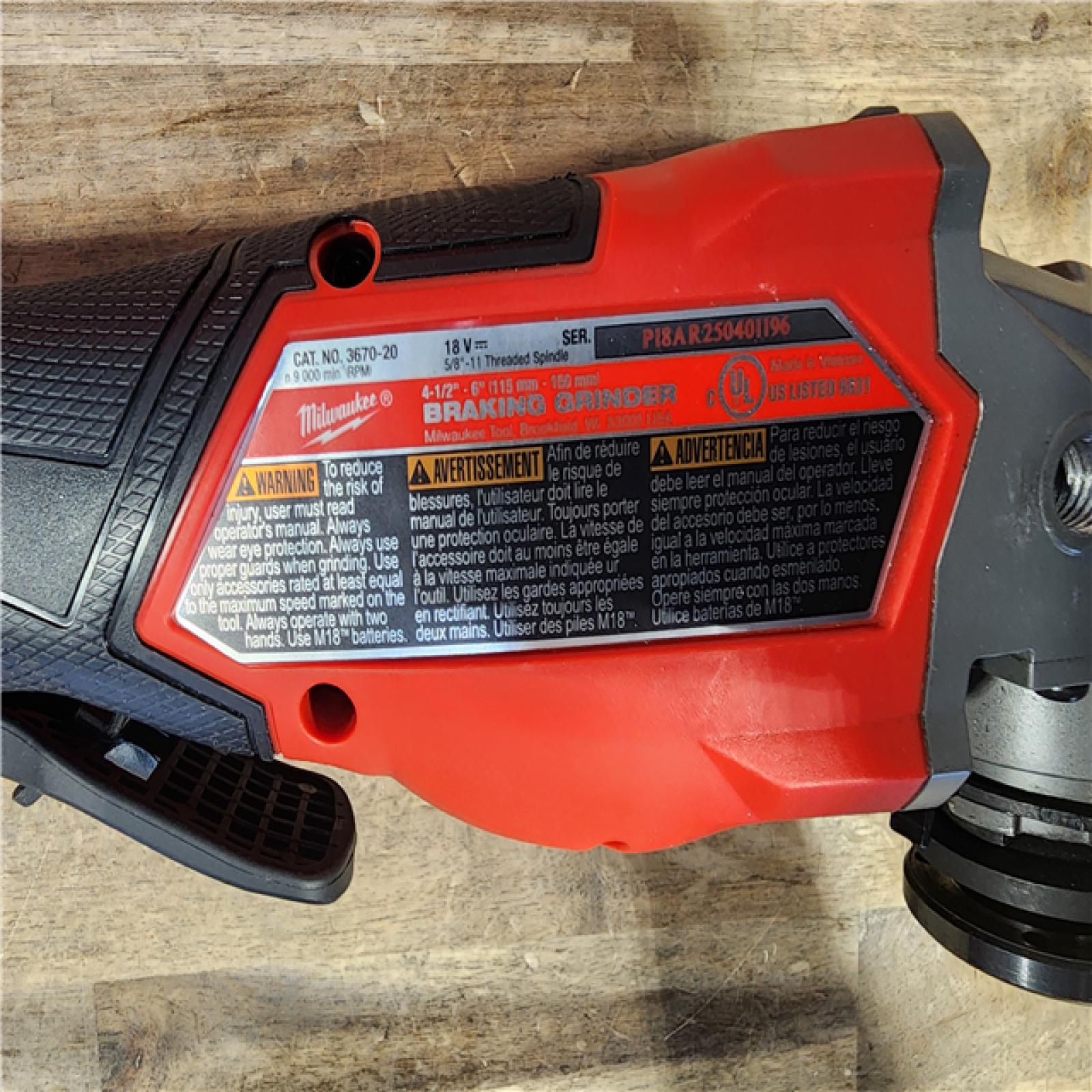 HOUSTON LOCATION - AS-IS Milwaukee M18 FUEL 4-1/2-6 Cordless Braking Grinder, Paddle Switch (TOOL ONLY)