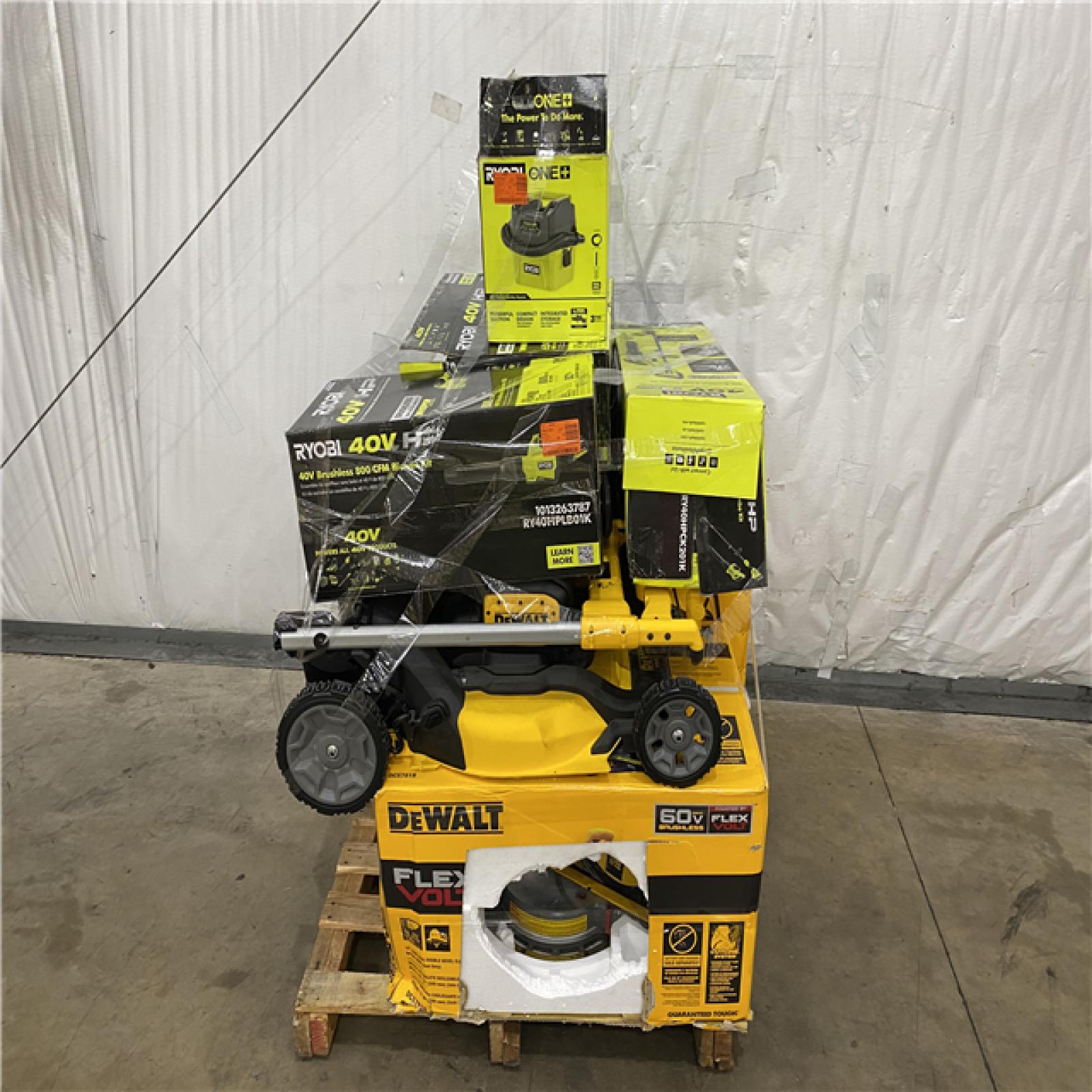 Houston Location AS IS - Tool Pallet