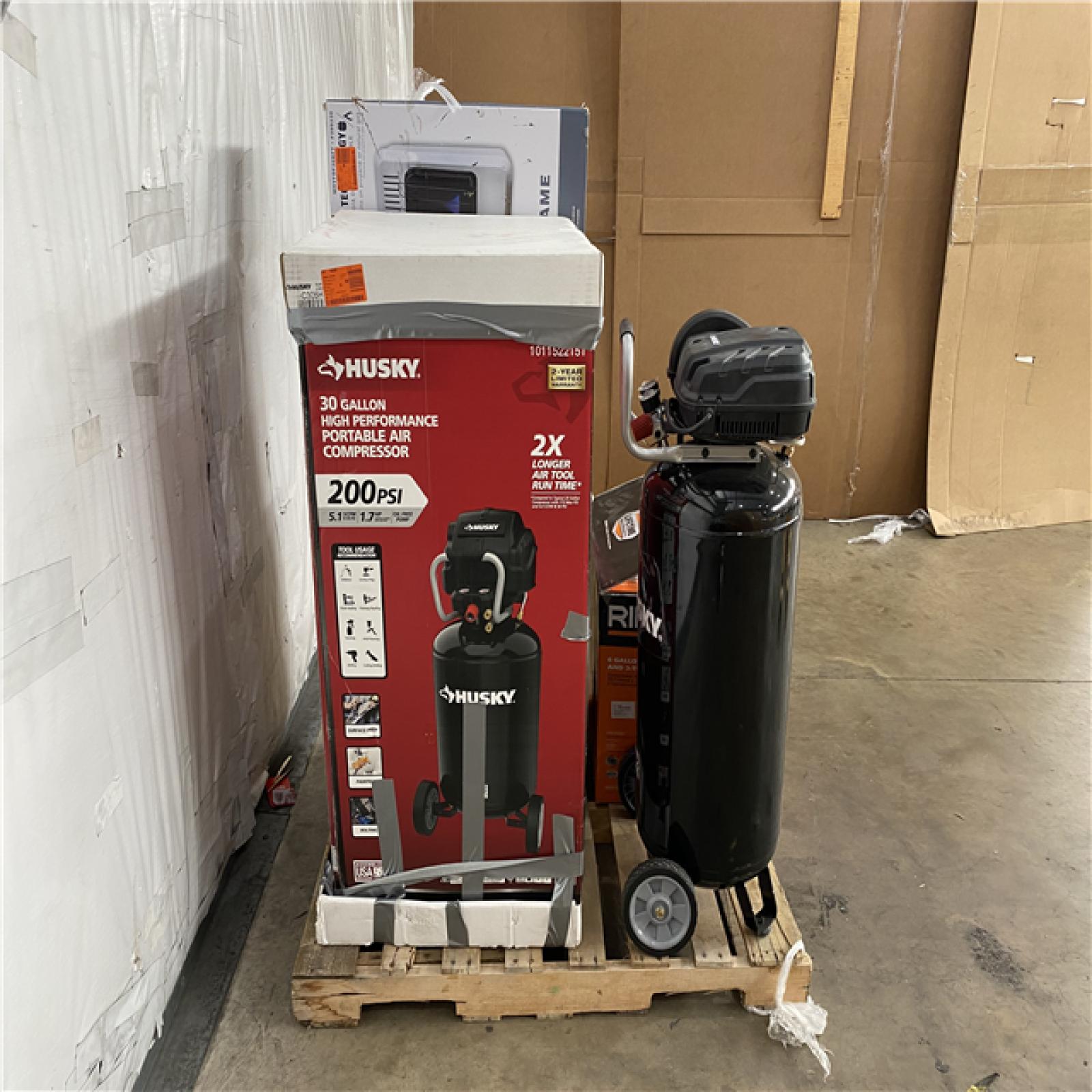 Houston Location - AS-IS Outdoor Pallet