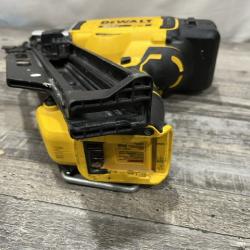 AS-IS DEWALT 20V 30 Degree Cordless Framing Nailer (Tool-Only)