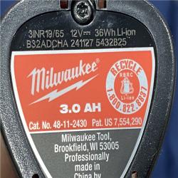 AS-IS Milwaukee Men's Medium 12V Lithium-Ion Cordless TOUGHSHELL Blue Heated Jacket Kit