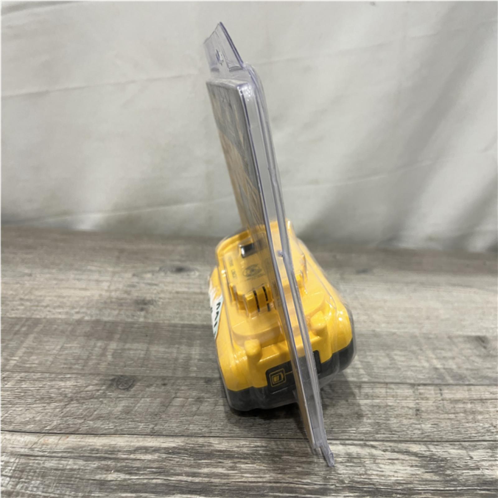 NEW - DEWALT 20V MAX Lithium-Ion 4.0Ah Battery