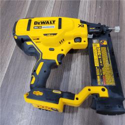 AS-IS   DEWALT 20V MAX XR 18 Gauge Brad Nailer Kit