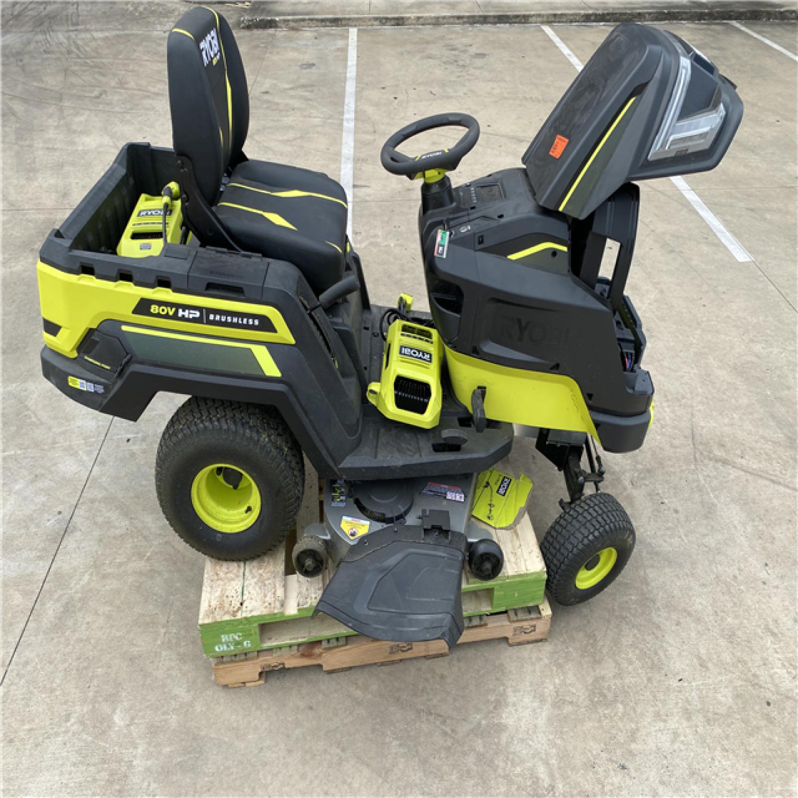 Houston Location AS IS - Ryobi 46 T46LI Riding Mower