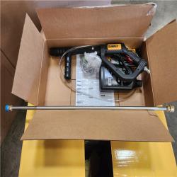 Phoenix NEW DEWALT 4400 PSI 4.0 GPM Gas Pressure Washer with 420cc Engine  Triplex Pump  Commercial Cold Water Power Washer
