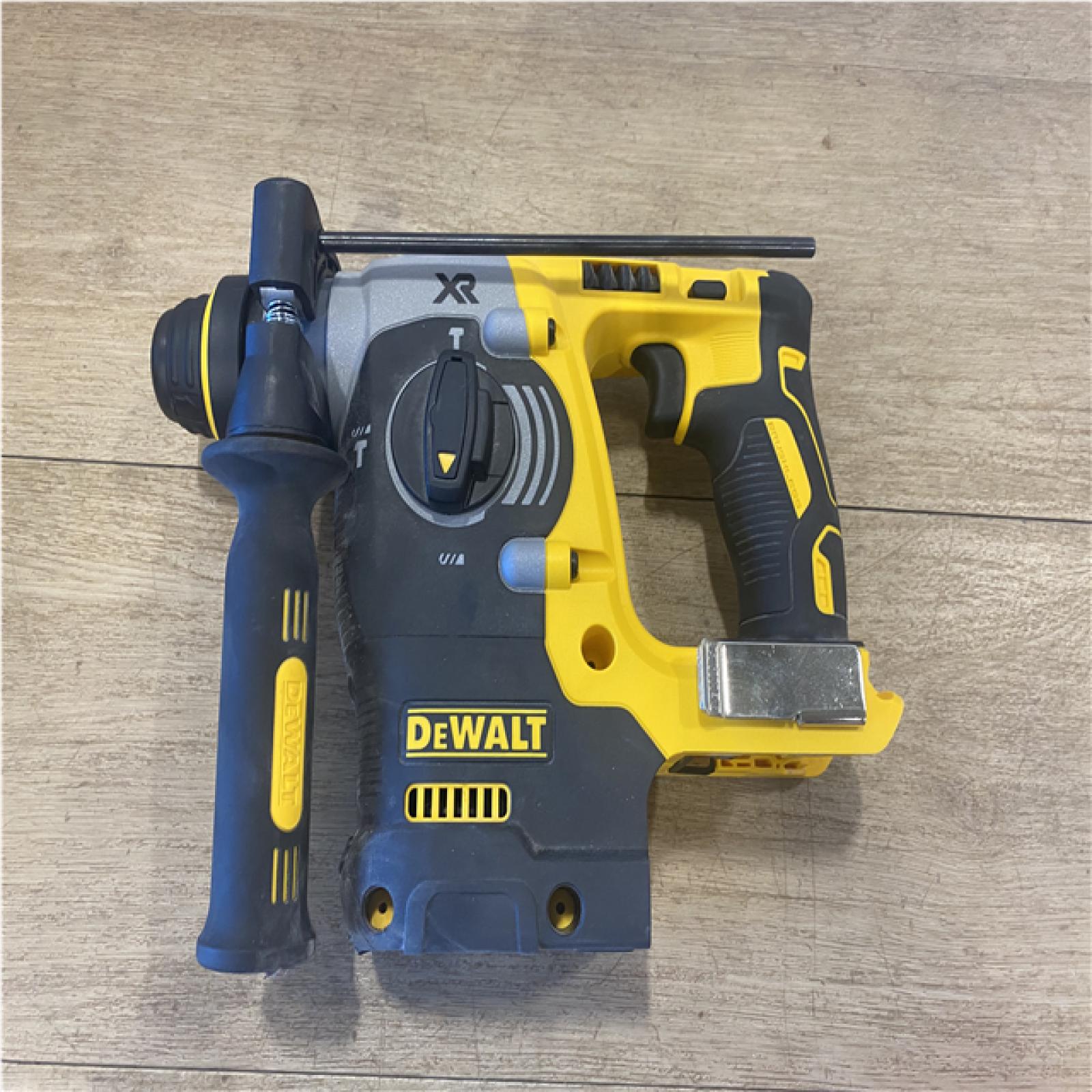 AS-IS DEWALT 20V MAX XR Cordless Brushless 1 in. SDS Plus L-Shape Rotary Hammer (Tool Only)