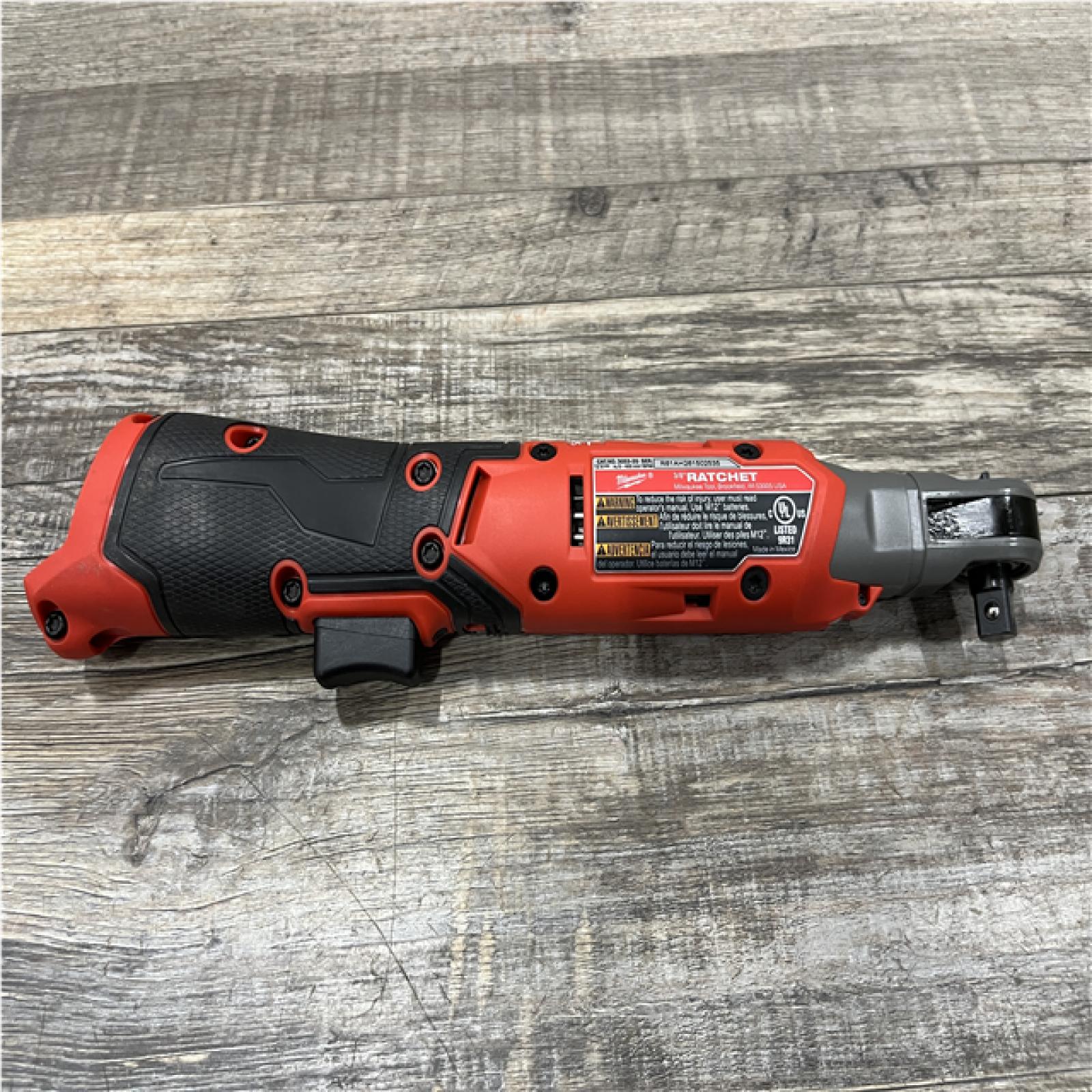 AS-IS Milwaukee FUEL 12V Lithium-Ion Compact 3/8 in. Cordless Ratchet (Tool-Only)