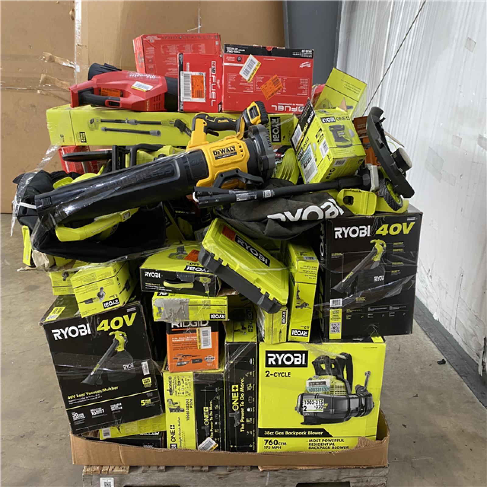 Houston Location AS IS - Tool Pallet