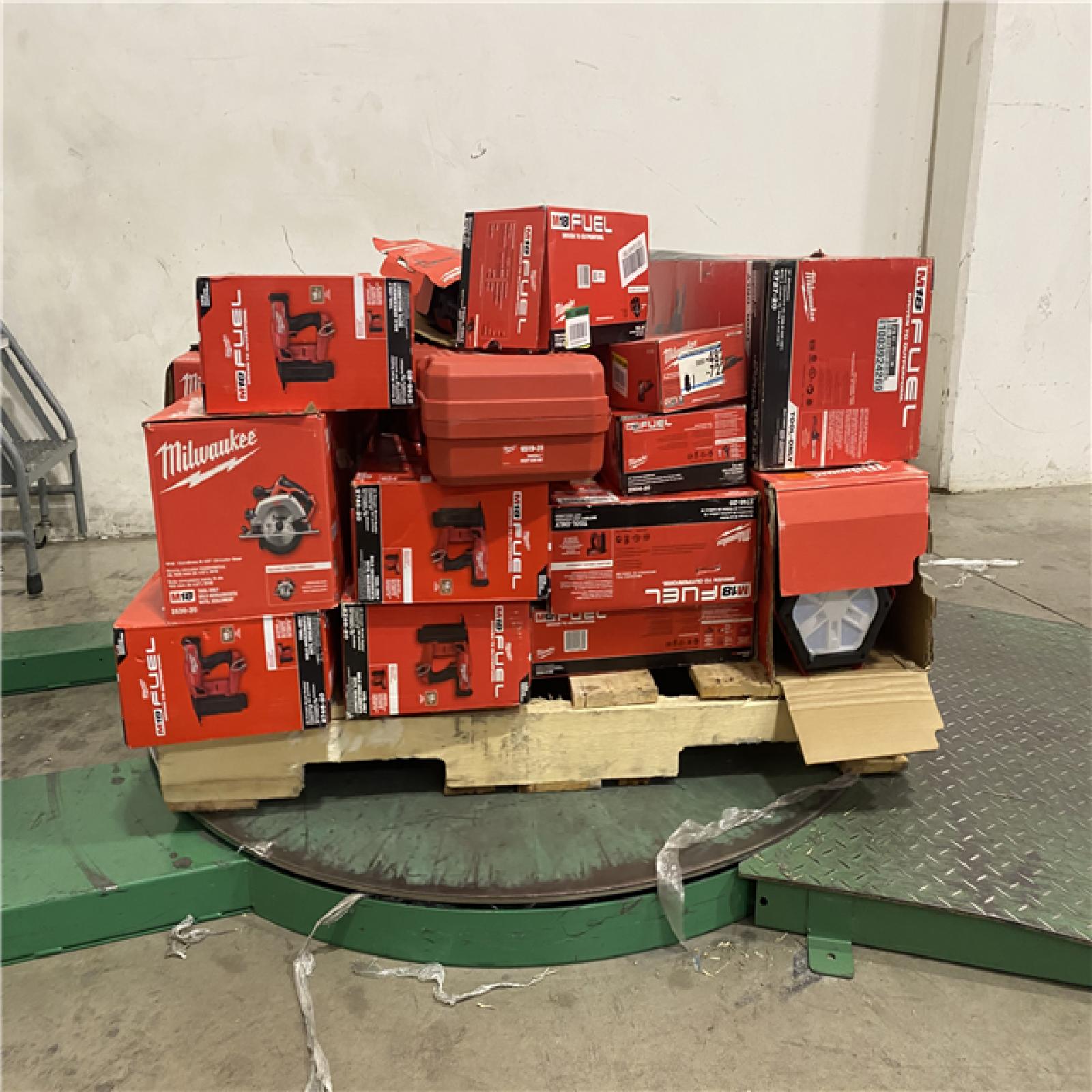 Dallas Location - As-Is MILWAUKEE Tool Pallet