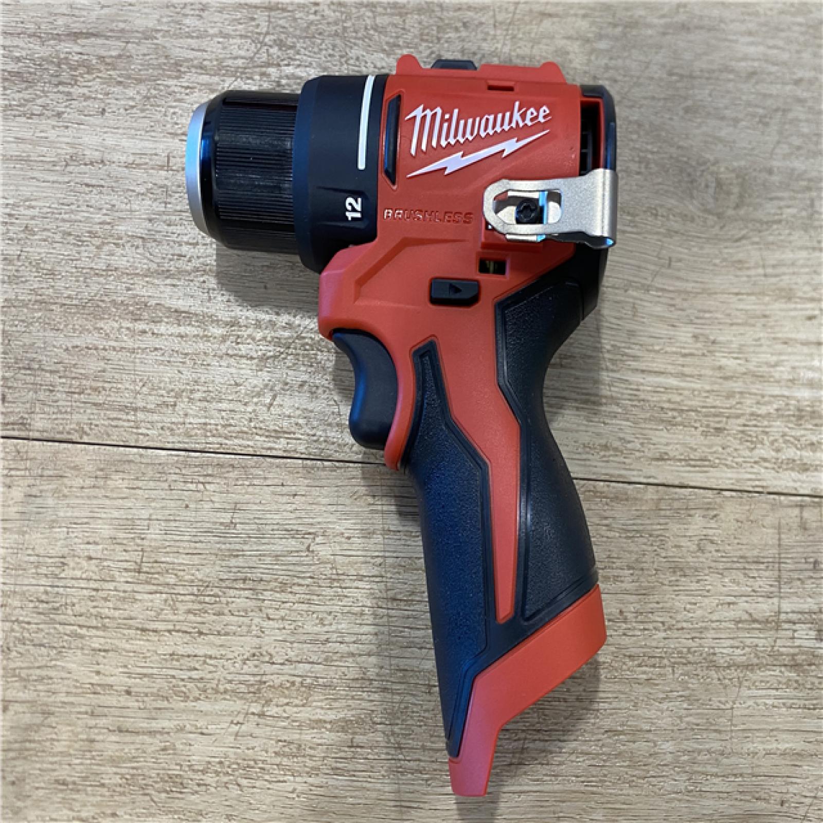 AS-IS Milwaukee 12-Volt Lithium-Ion Brushless Cordless Subcompact Brushless Drill Driver Kit