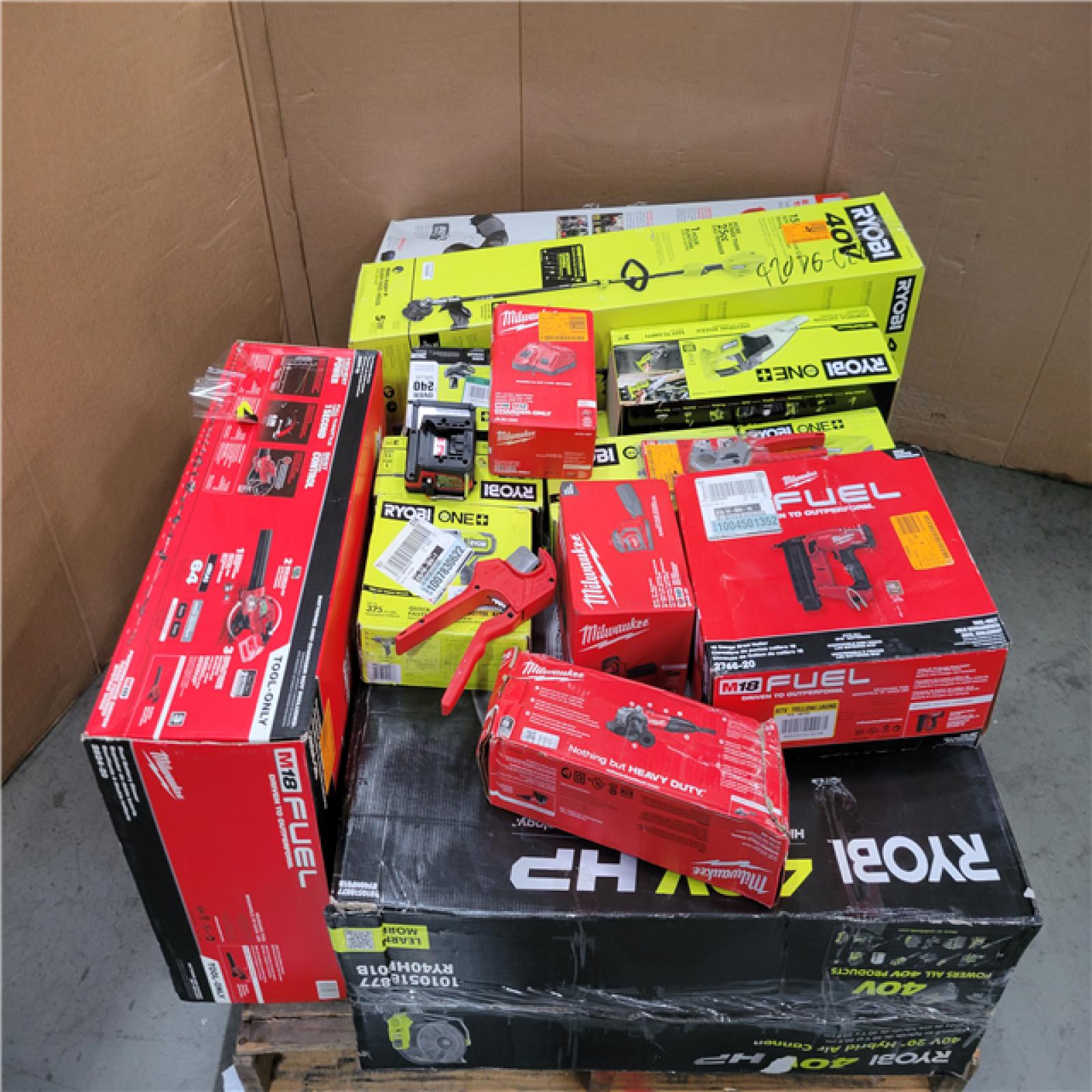 CALIFORNIA AS-IS TOOL PALLET-IT-N092076-C28