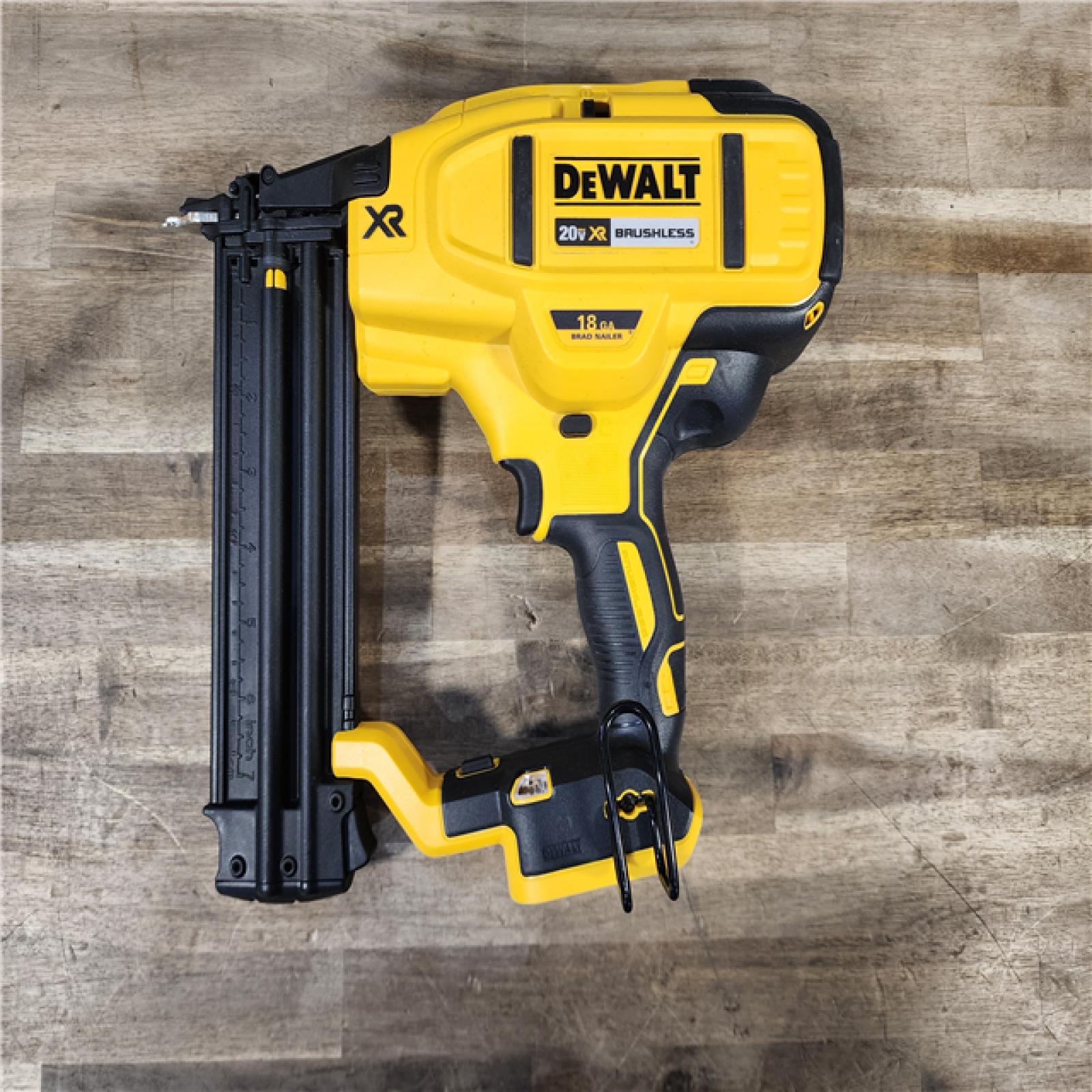 HOUSTON LOCATION - AS-IS DeWalt 20V MAX XR Lithium-Ion Electric Cordless 18-Gauge Brad Nailer (Tool Only)