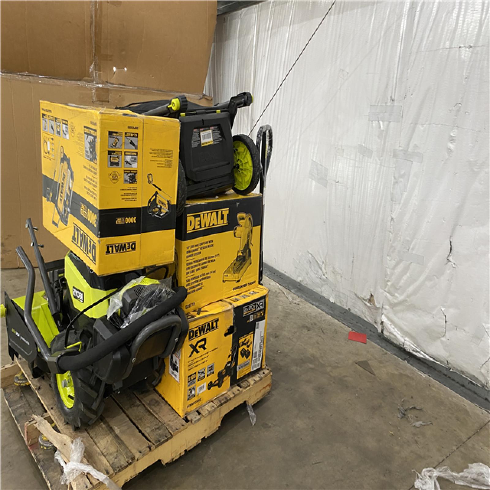 Houston Location AS IS - Tool Pallet