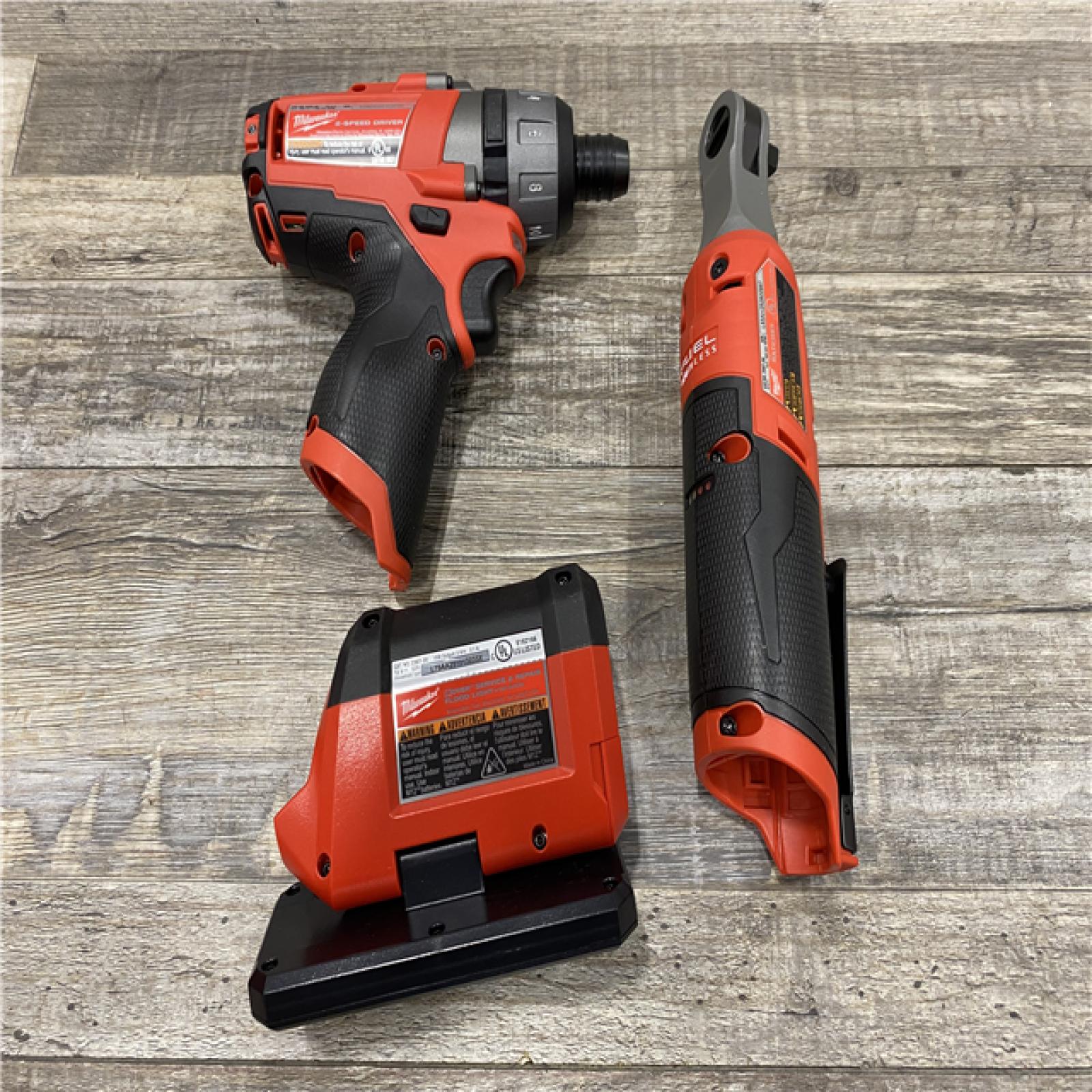 AS-IS Milwaukee 12V Lithium-Ion Cordless Screwdriver  3/8 in. High Speed Ratchet  Light Combo Kit