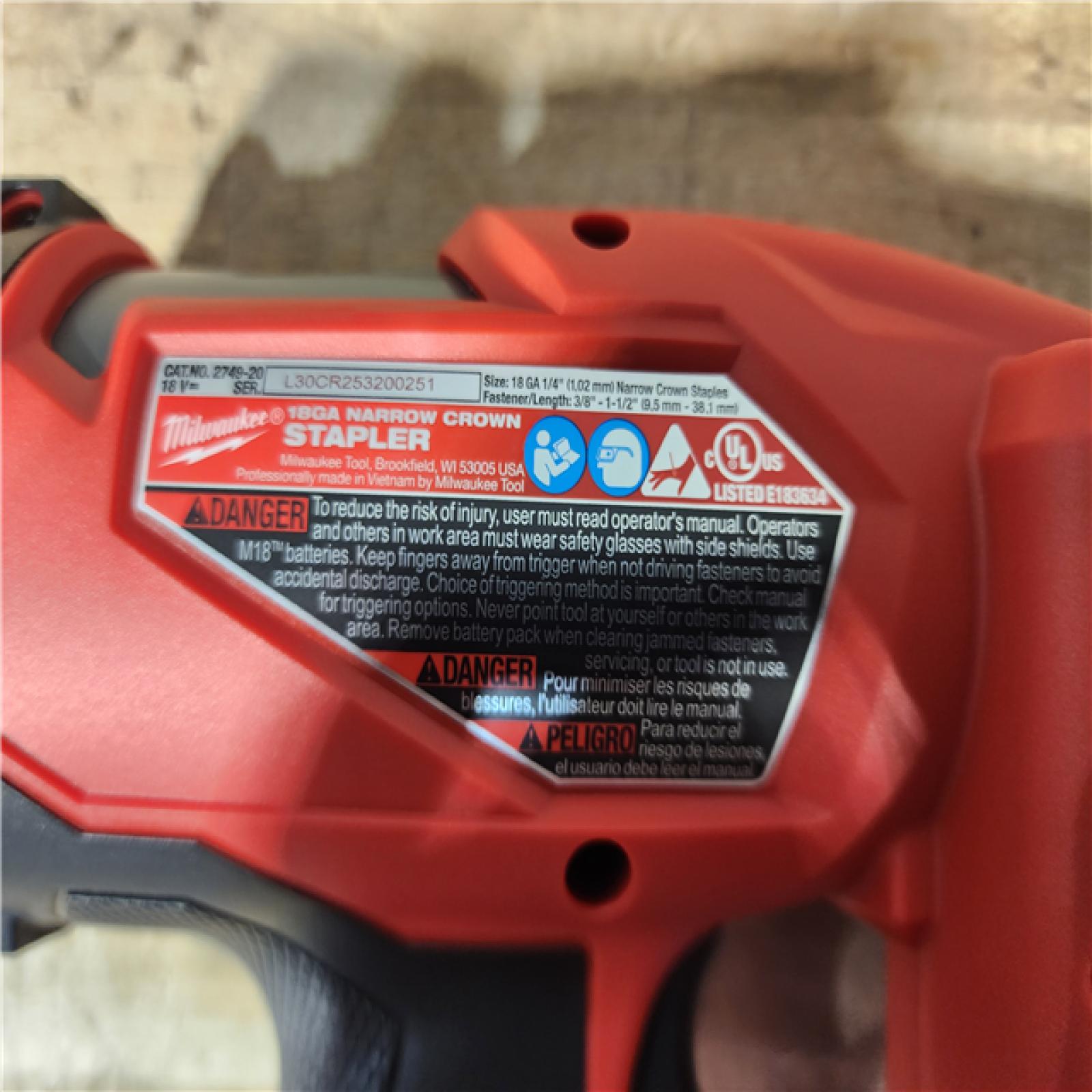 HOUSTON LOCATION - AS - IS Milwaukee FUEL 18-Volt Lithium-Ion Brushless Cordless 18-Gauge 1/4 in. Narrow Crown Stapler (Tool-Only)