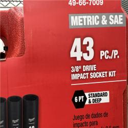 NEW Milwaukee SHOCKWAVE 3/8 in. Drive SAE and Metric 6 Point Impact Socket Set (43-Piece)