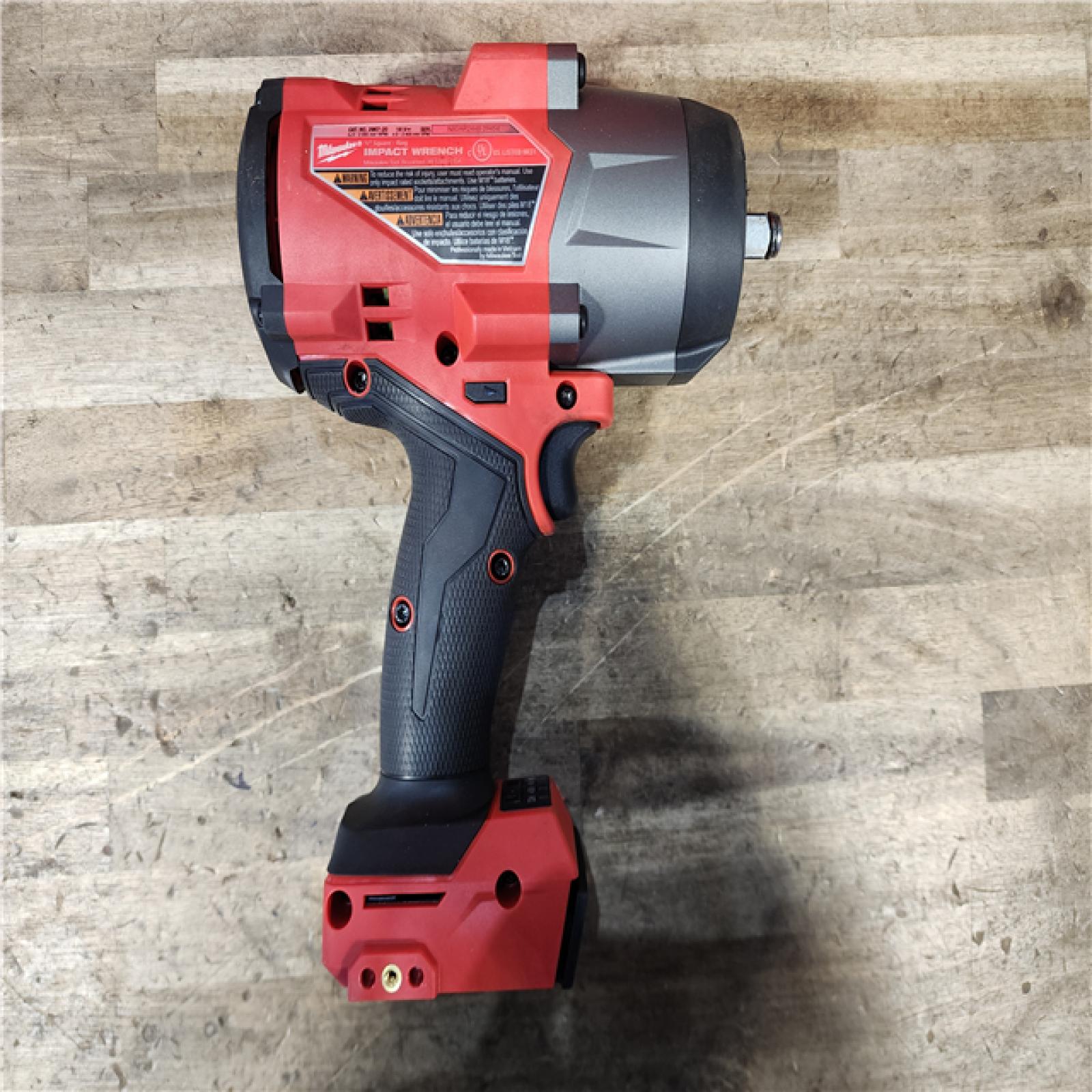 HOUSTON LOCATION - AS-IS (APPEARS LIKE NEW) Milwaukee M18 FUEL 18V Lithium-Ion Brushless Cordless 1/2 in. Impact Wrench with Friction Ring (Tool-Only)