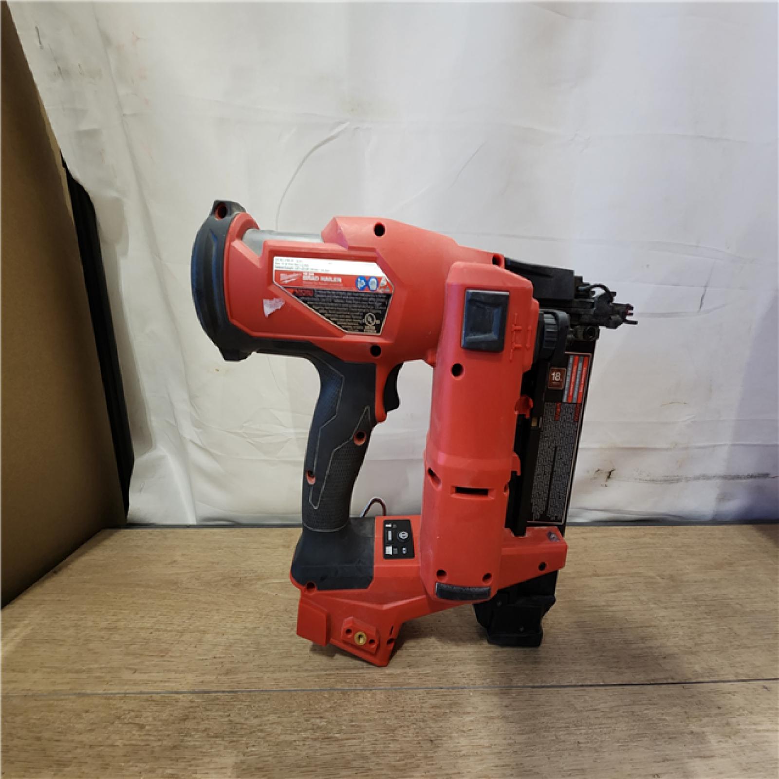 AS-IS- Milwaukee  FUEL 18-Volt Lithium-Ion Brushless Cordless Gen II 18-Gauge Brad Nailer (Tool-Only)