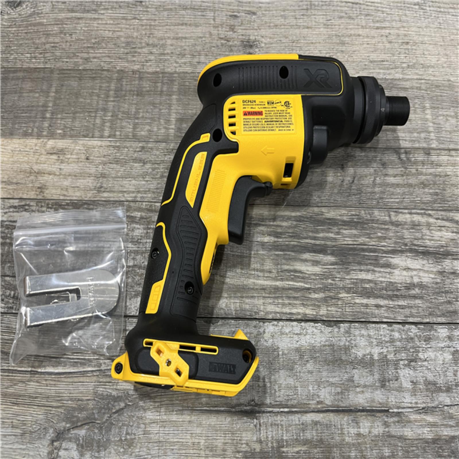 AS-IS DEWALT 20V MAX XR Cordless Brushless Drywall Screw Gun Threaded Clutch Housing (Tool Only)