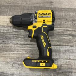 LIKE NEW -  DEWALT ATOMIC 20V Cordless 1/2 in. Compact Hammer Drill Kit
