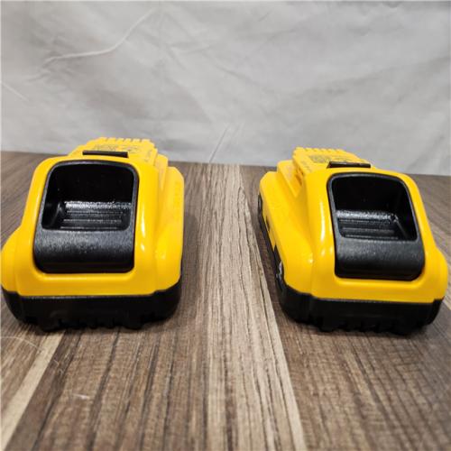 LIKE NEW! - Dewalt 20-Volt MAX Lithium-Ion 4.0 Ah Compact Battery Pack (2-Pack)