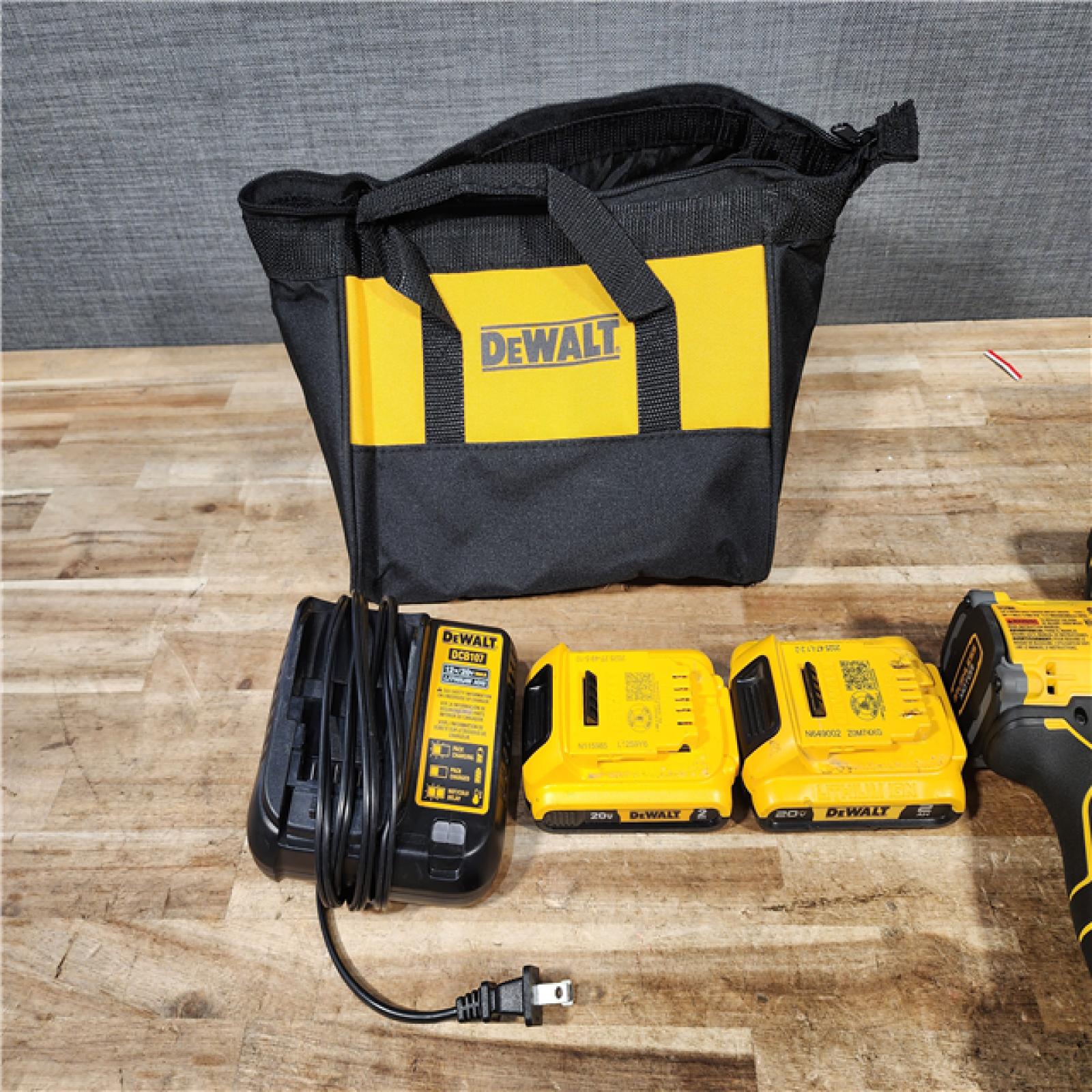 HOUSTON LOCATION - AS - IS DEWALT 2 TOOL COMBO KIT W/ (2) BATTERY & CHARGER