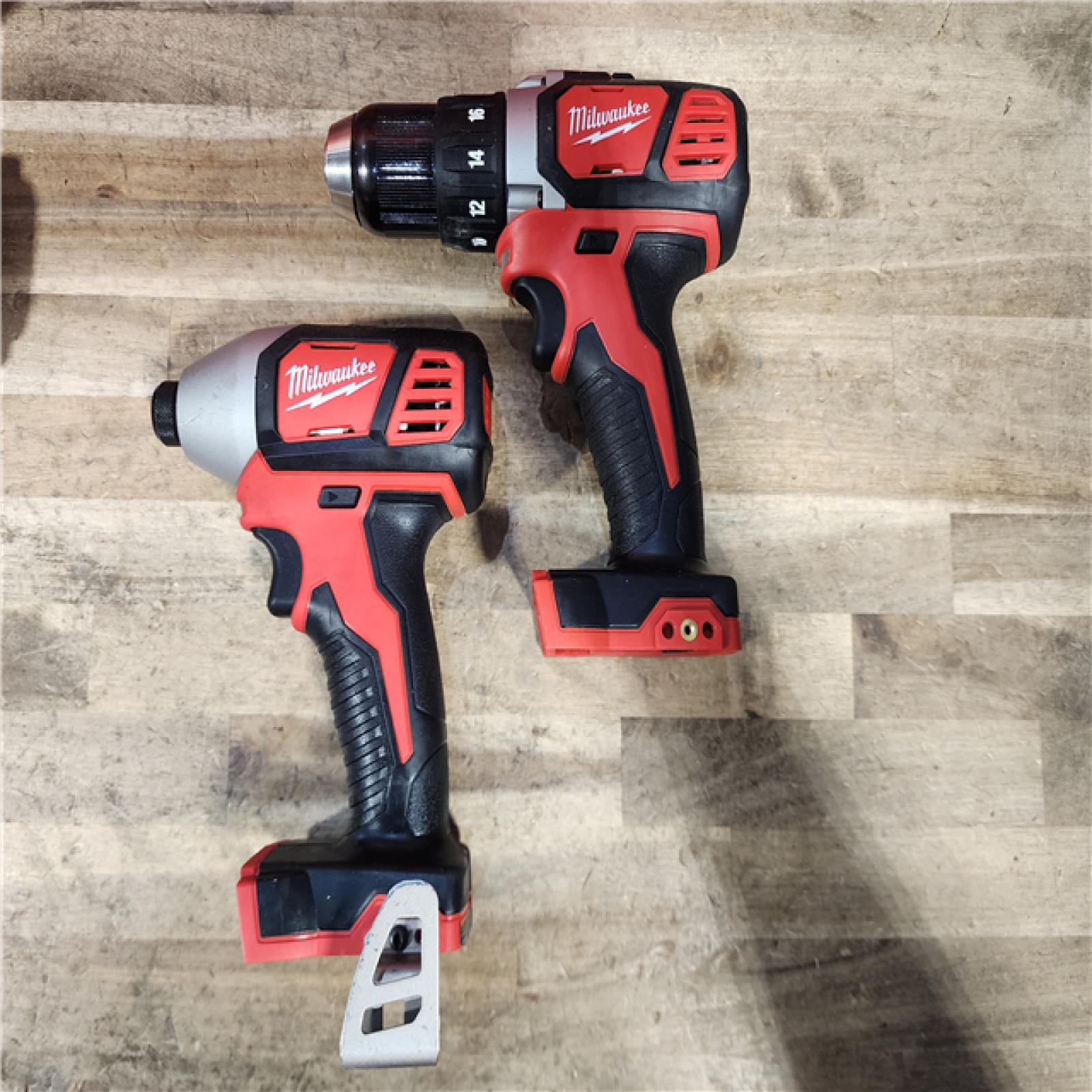 HOUSTON LOCATION - AS-IS Milwaukee M18 18V Lithium-Ion Cordless Drill Driver/Impact Driver Combo Kit