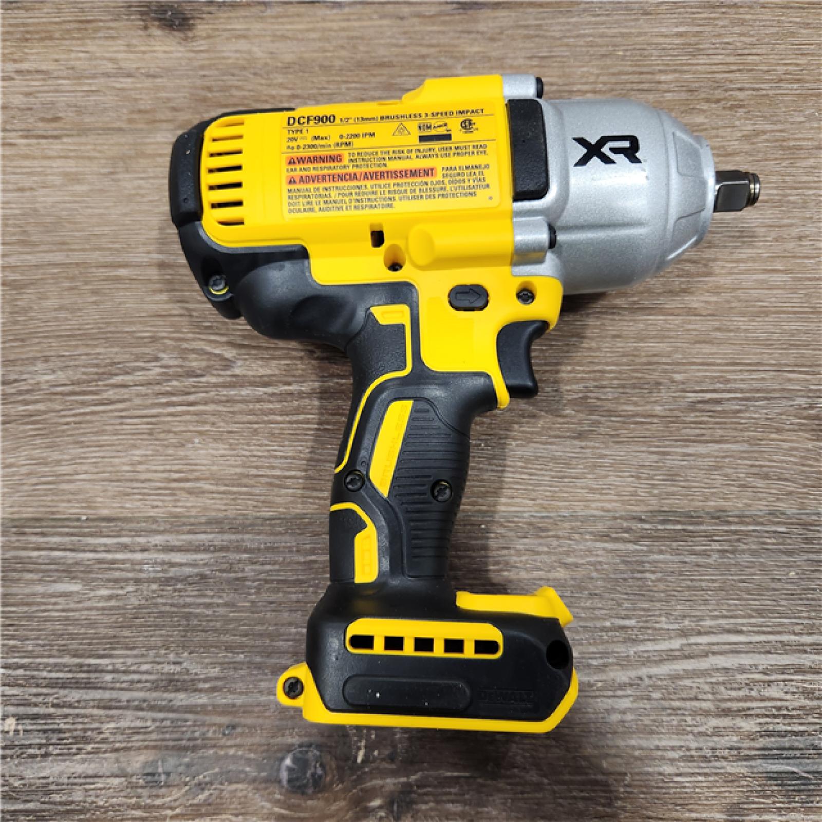 AS-IS DeWalt 20 V 1/2 in. Cordless Brushless Impact Wrench W/Hog Ring Kit (Battery & Charger)