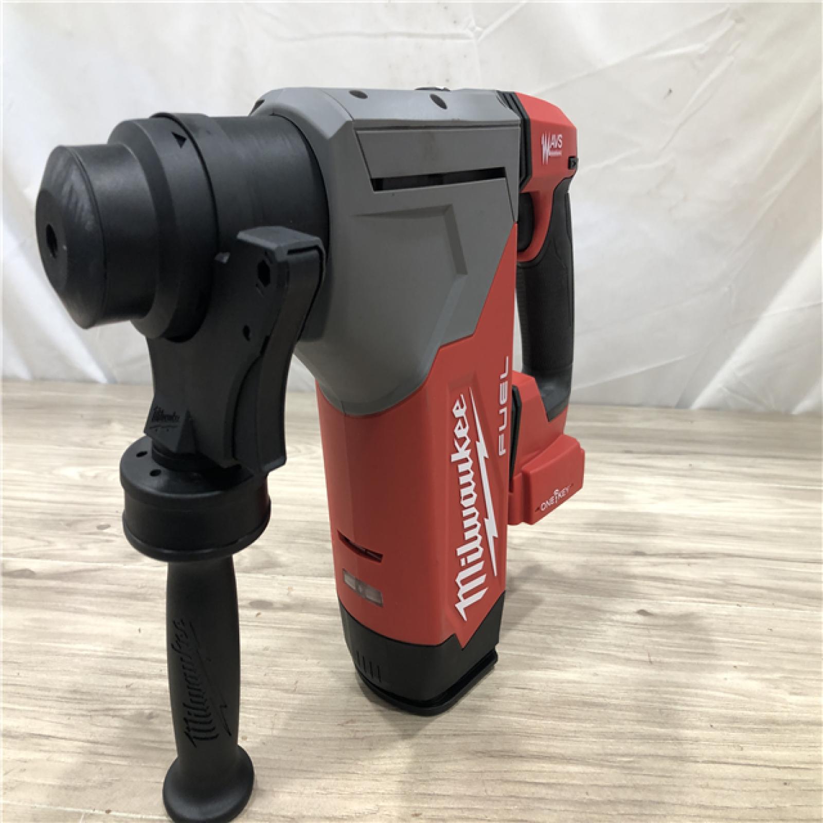AS-IS Milwaukee 2915-20 M18 FUEL 18-Volt Lithium-Ion Cordless SDS-Plus 1-1/8 in. Rotary Hammer Drill (Tool-Only)