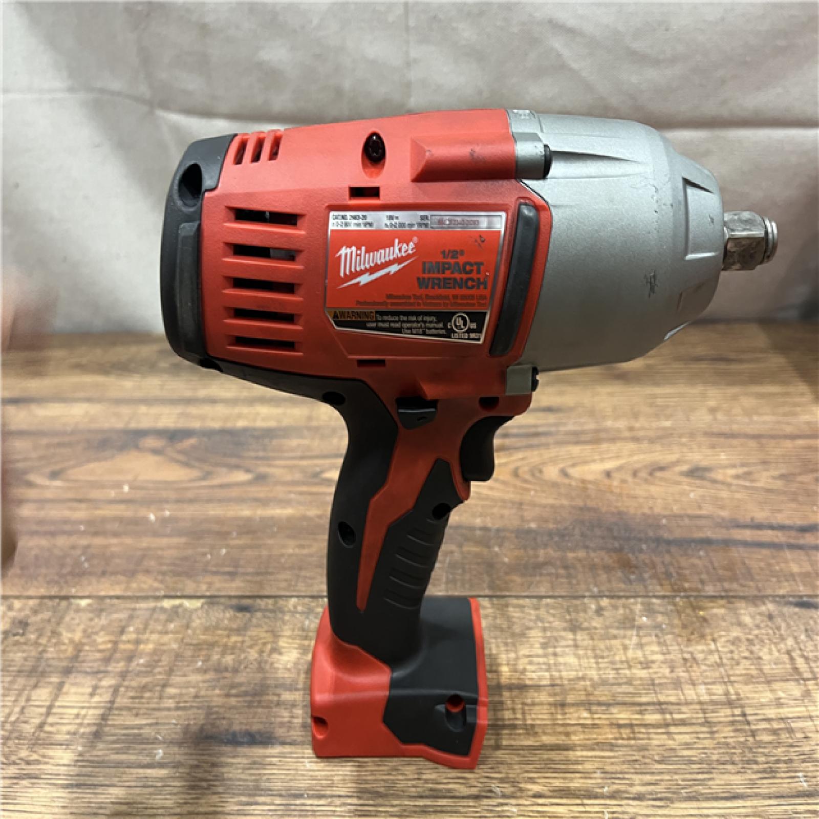 AS-IS Milwaukee M18 1/2 in. Cordless Brushless High Torque Impact Wrench Kit (Battery & Charger)