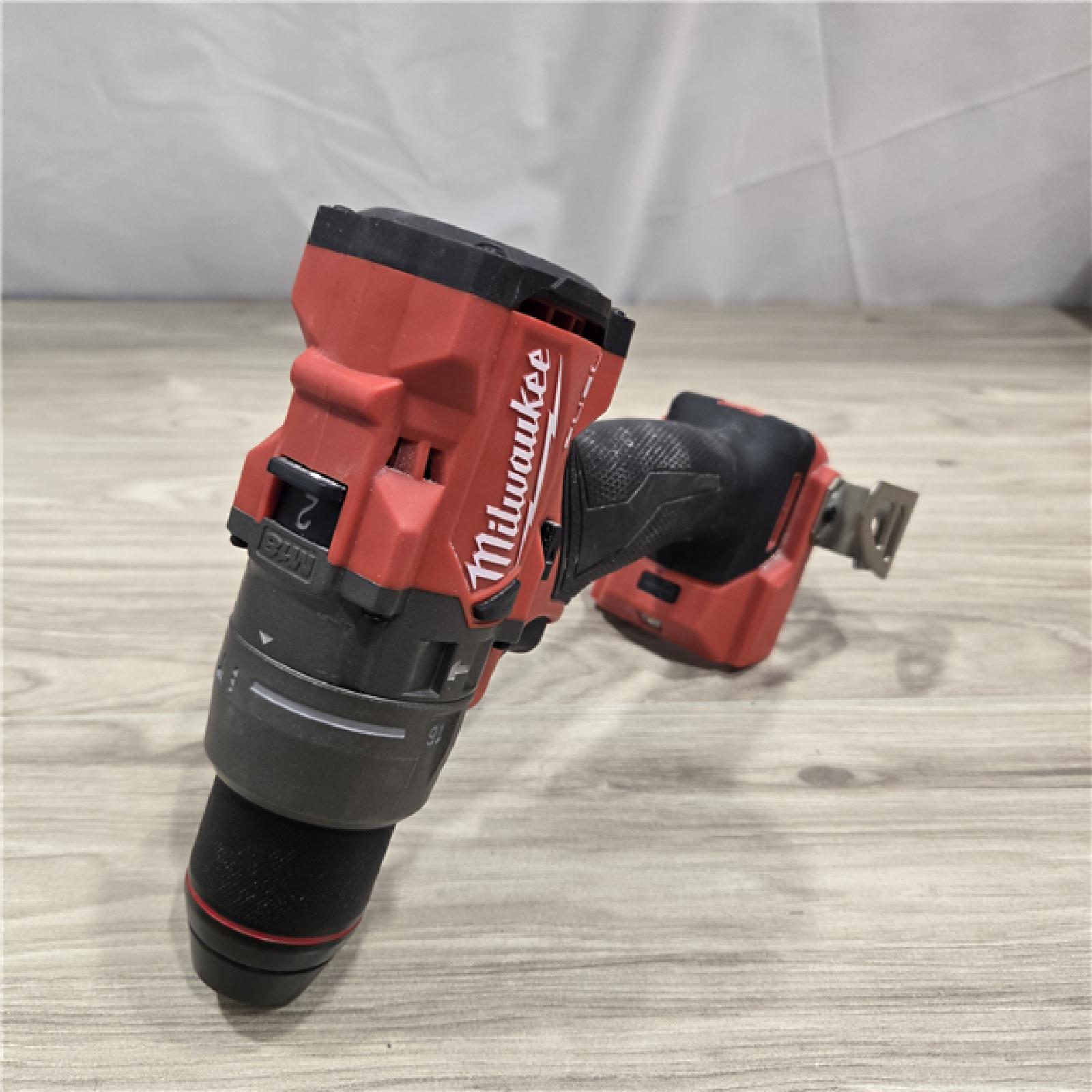 AS-IS Milwaukee 2904-20 12V 1/2  Hammer Drill/ Driver