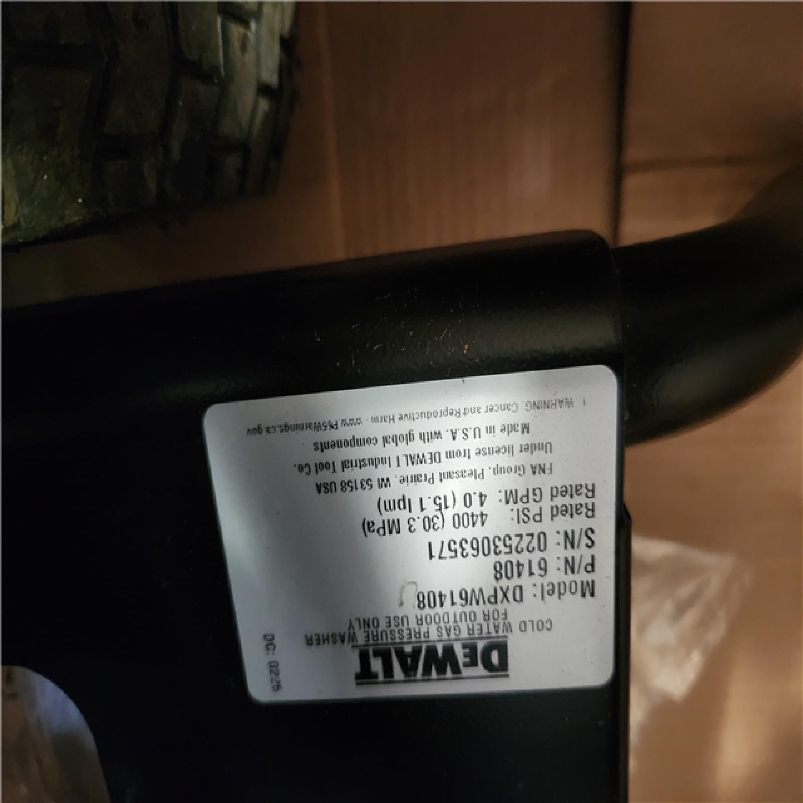 Phoenix NEW DEWALT 4400 PSI 4.0 GPM Gas Pressure Washer with 420cc Engine  Triplex Pump  Commercial Cold Water Power Washer (NO HOSE)