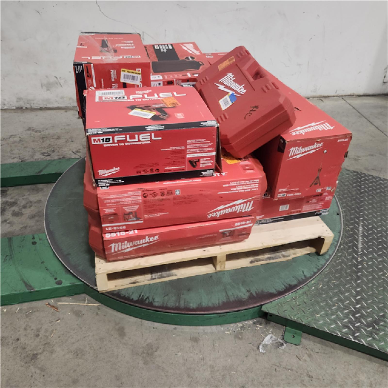 Dallas Location - As-Is MILWAUKEE Tool Pallet
