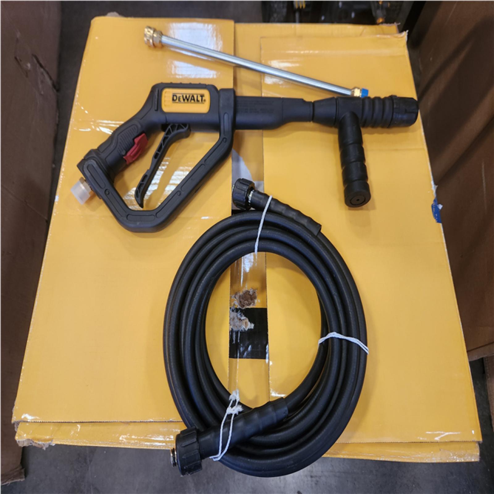 Phoenix LIKE NEW DEWALT 3600 PSI 2.5 GPM Gas Pressure Washer with Honda GX200 Engine, Heavy-Duty Commercial Cold Water Power Cleaner