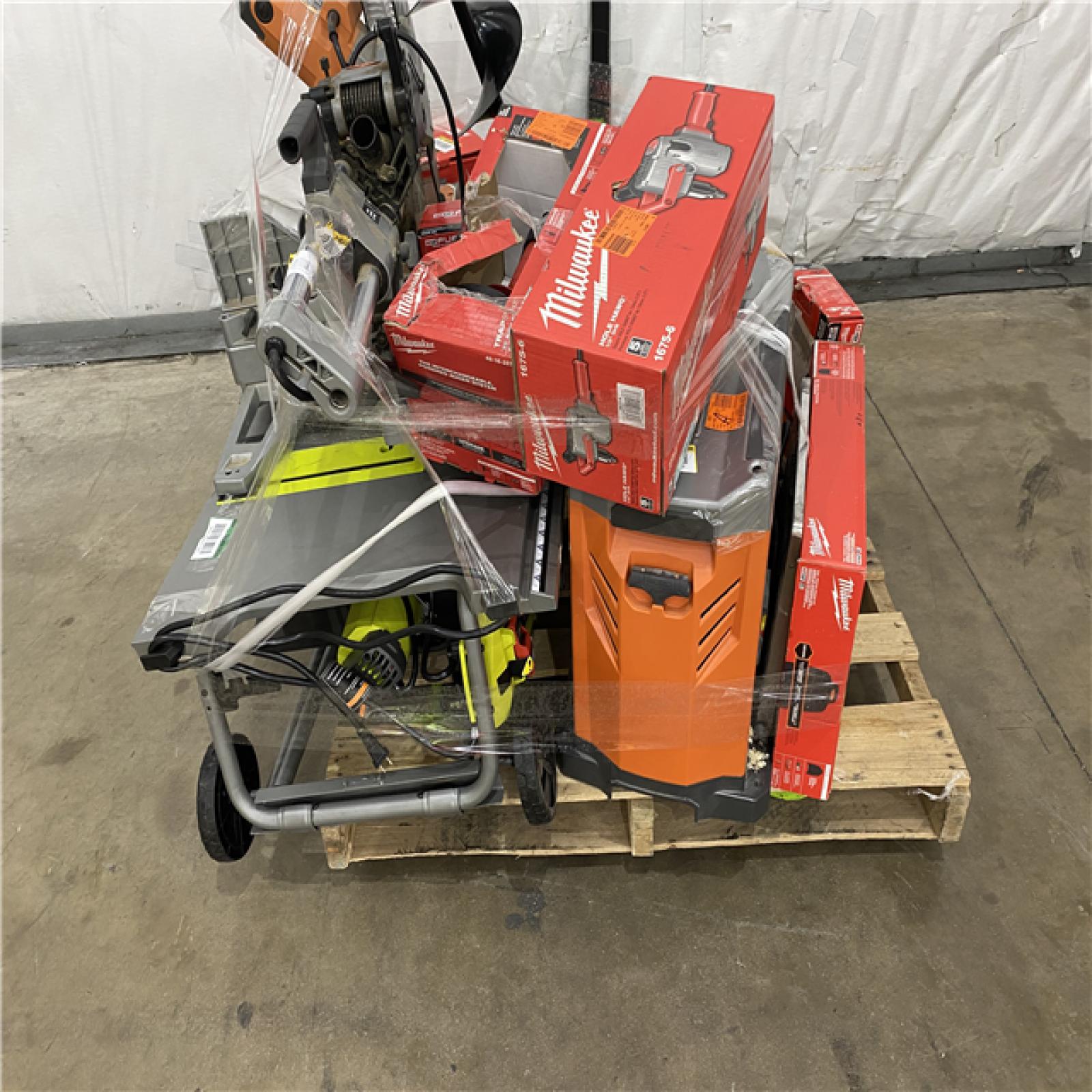 Houston Location AS IS - Tool Pallet