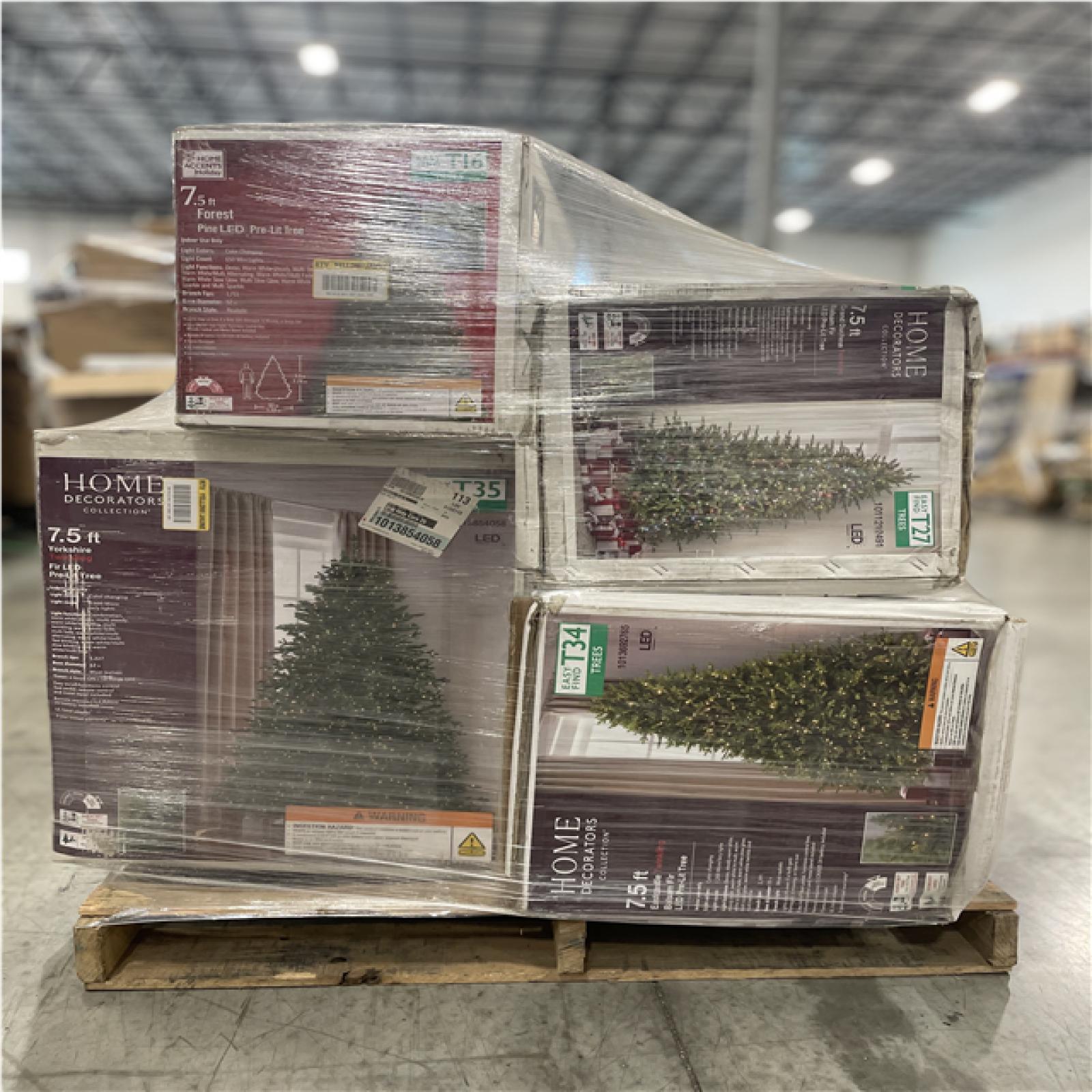 DALLAS LOCATION- AS-IS Mixed Christmas Tree PALLET (4 UNITS)
